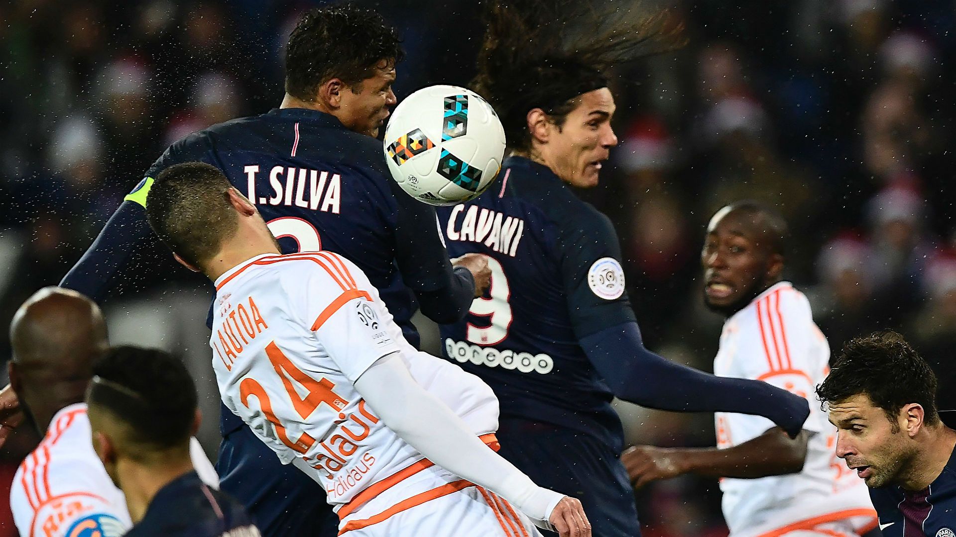 Thiago Silva Edinson Cavani Paris SG Lorient Ligue 1 21122016