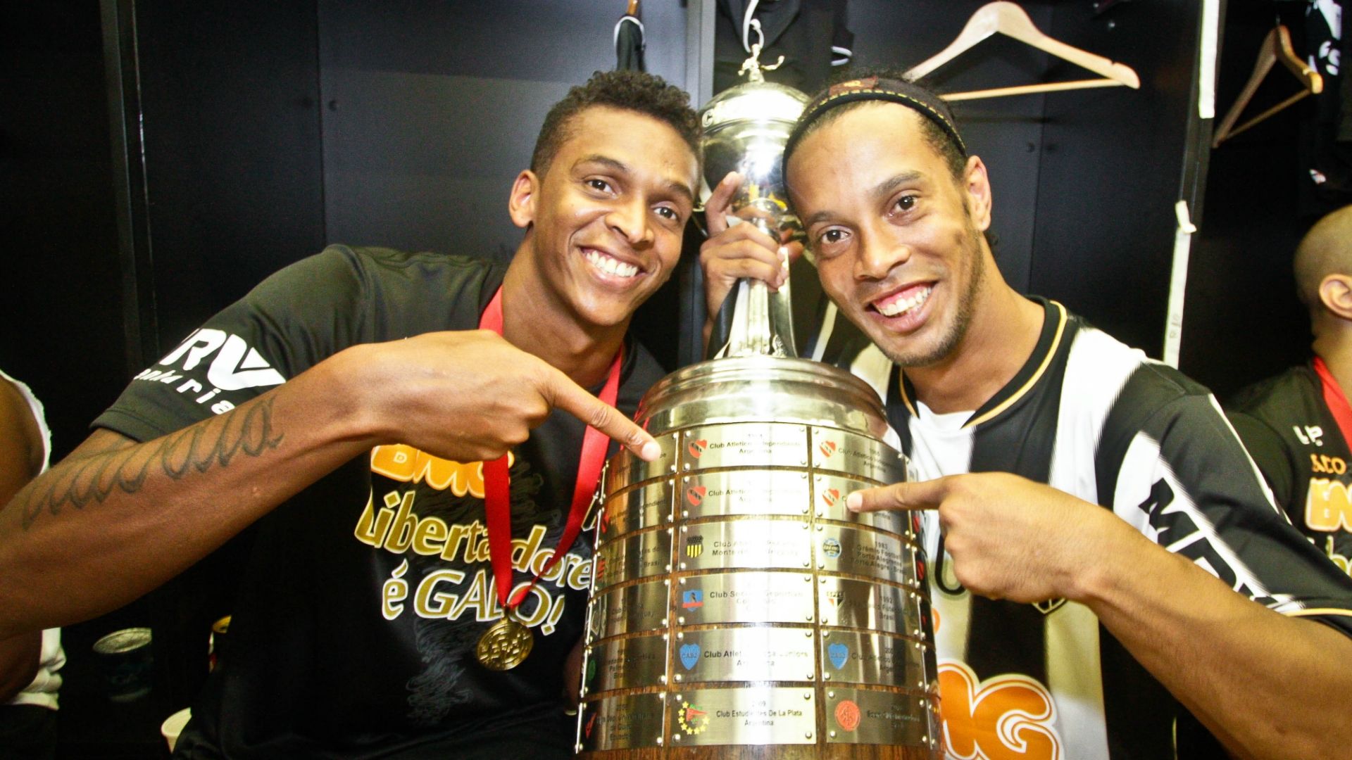 Ronaldinho Jô Atlético-MG Campeão Taça Copa Libertadores 2013