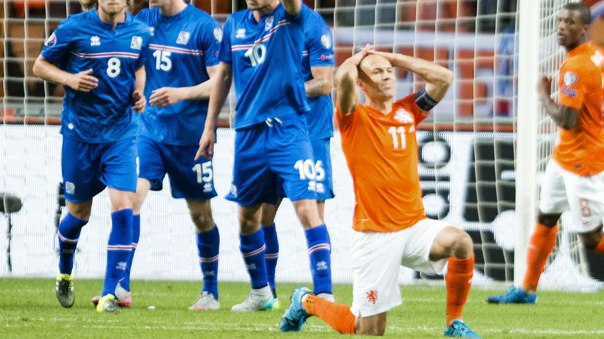 Arjen Robben Netherlands Iceland Euro Qualifier 09032015