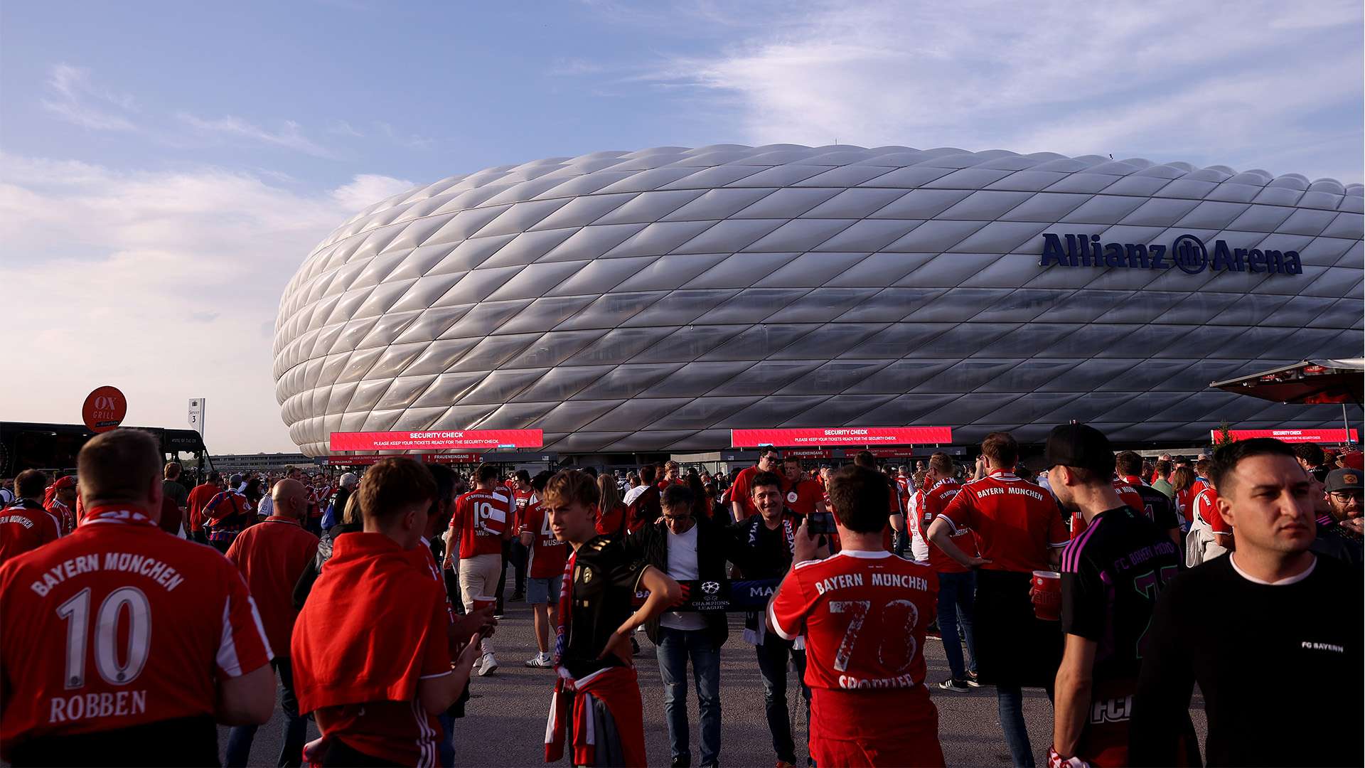 Allianz Arena Bayern Munich fans