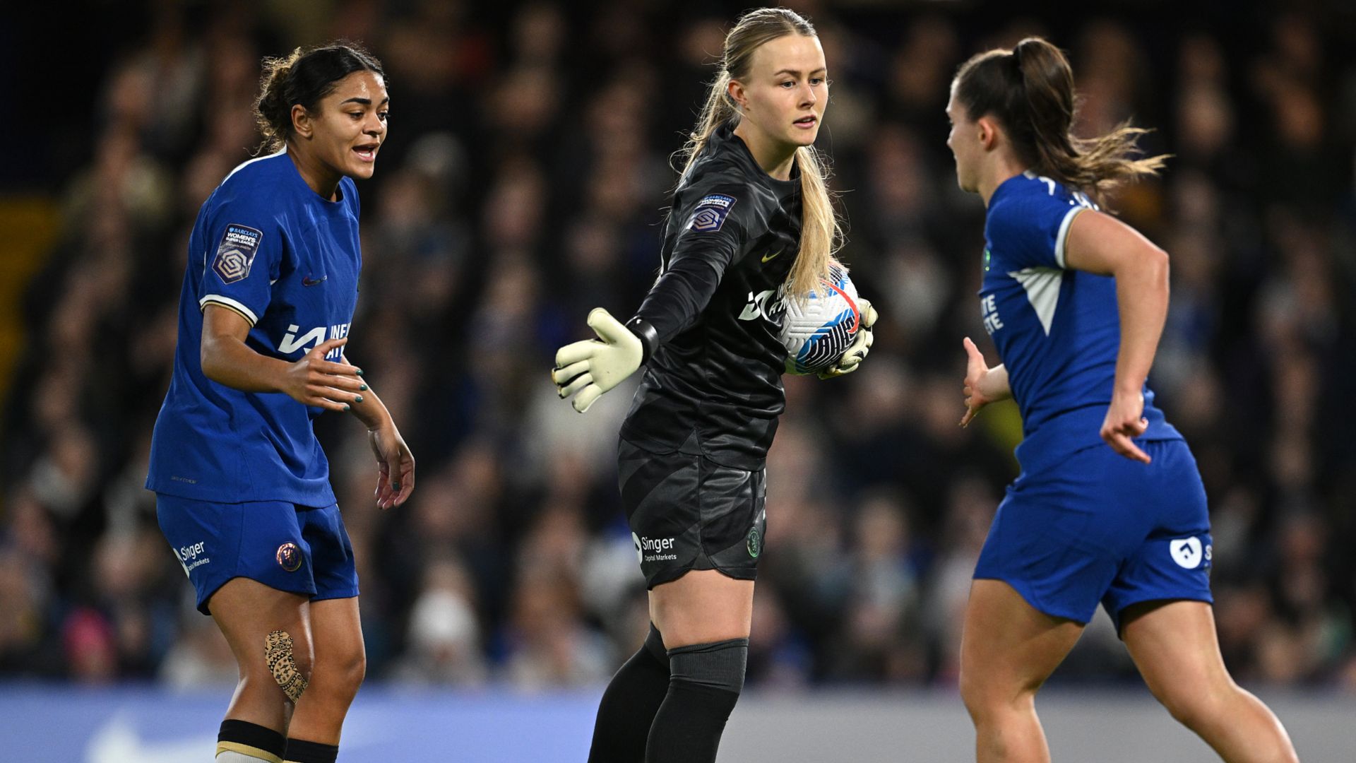 Hannah Hampton Chelsea 2023-24