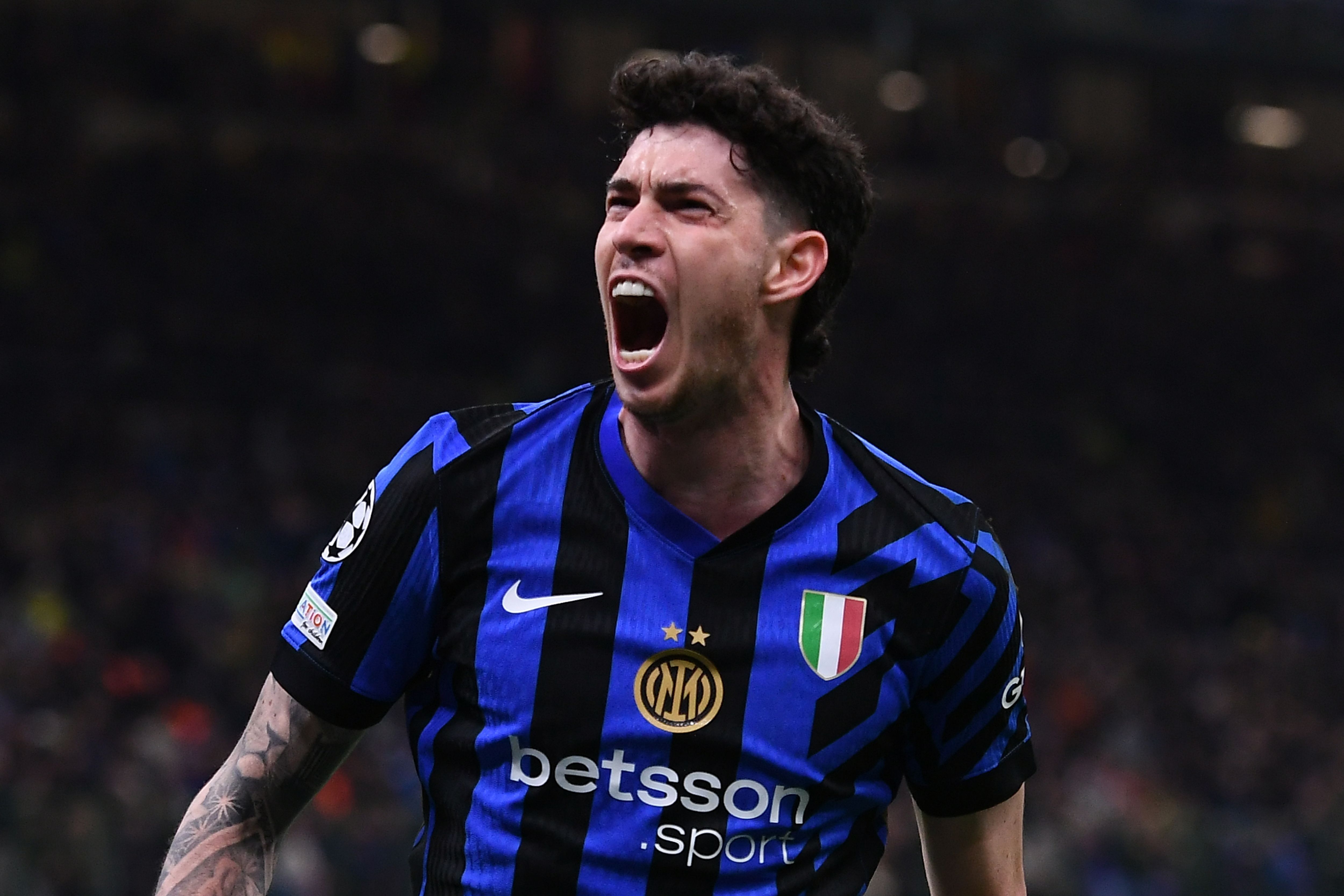 Alessandro Bastoni Inter 2024-25