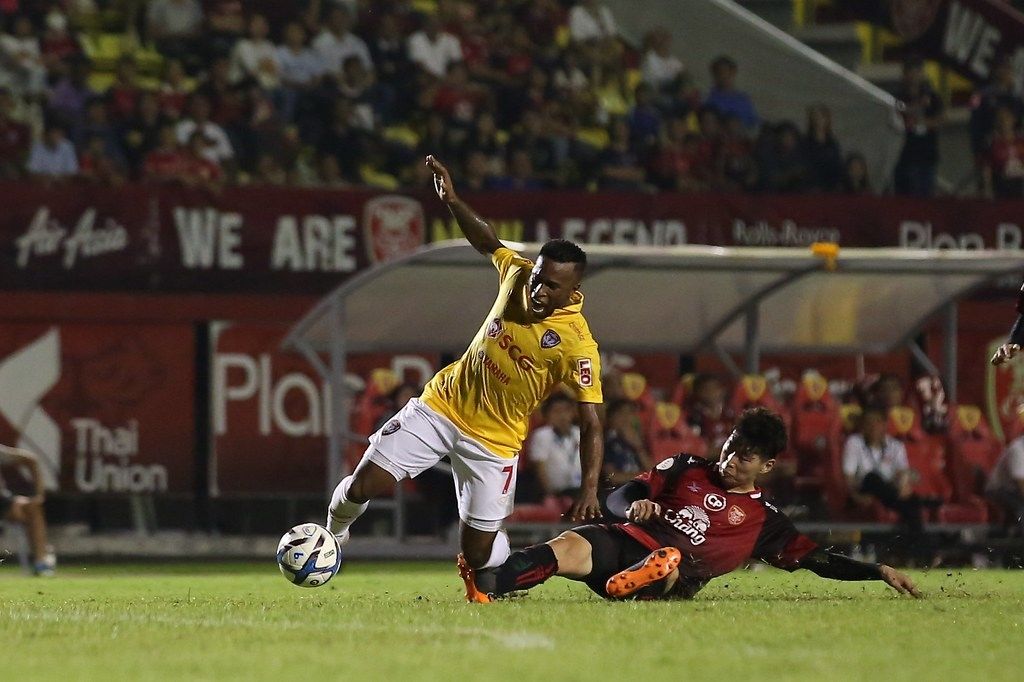 เอสซีจี เมืองทองฯ - โปลิศ เทโร เอฟซี