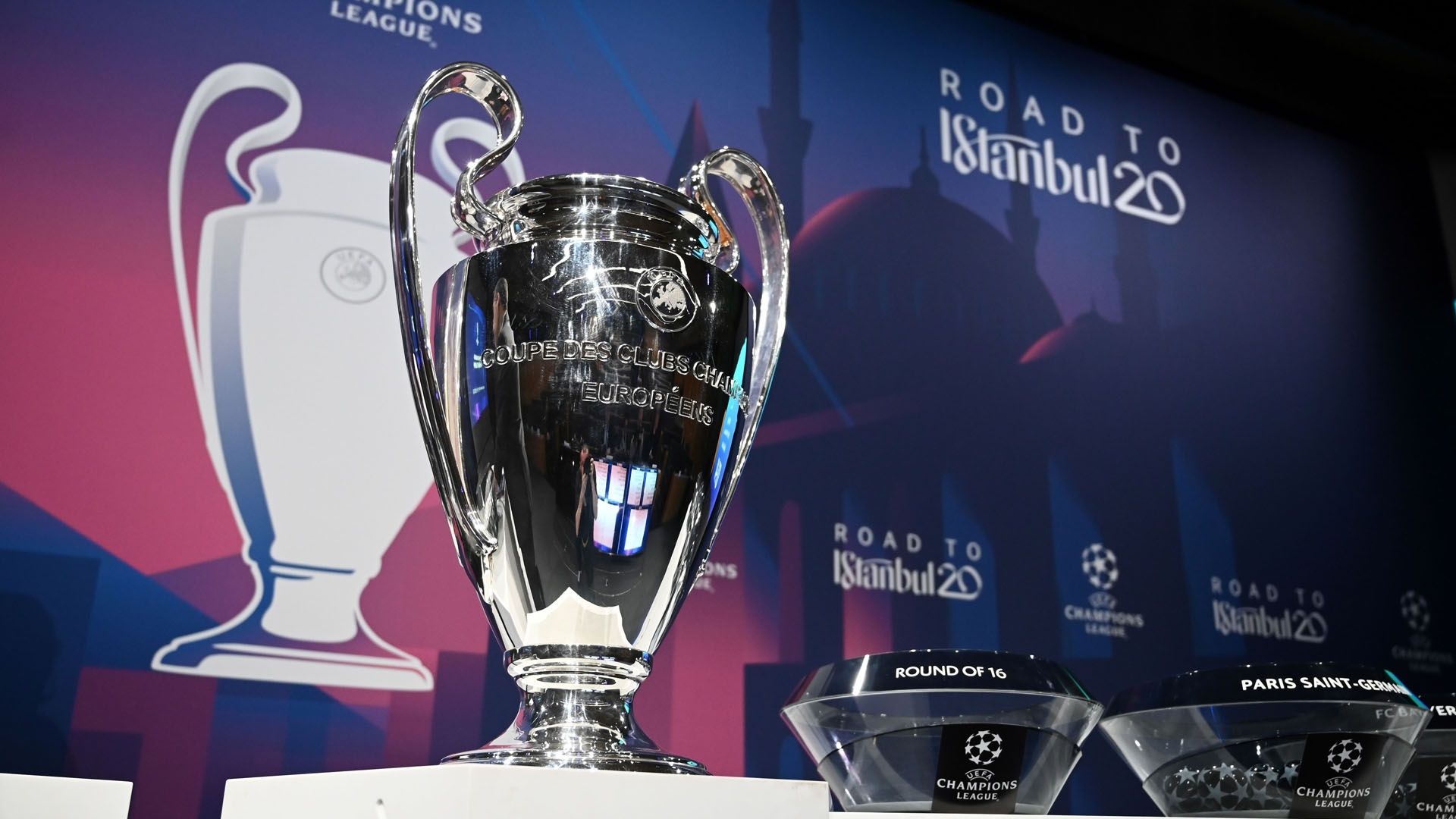 CHAMPIONS LEAGUE TROPHÄE