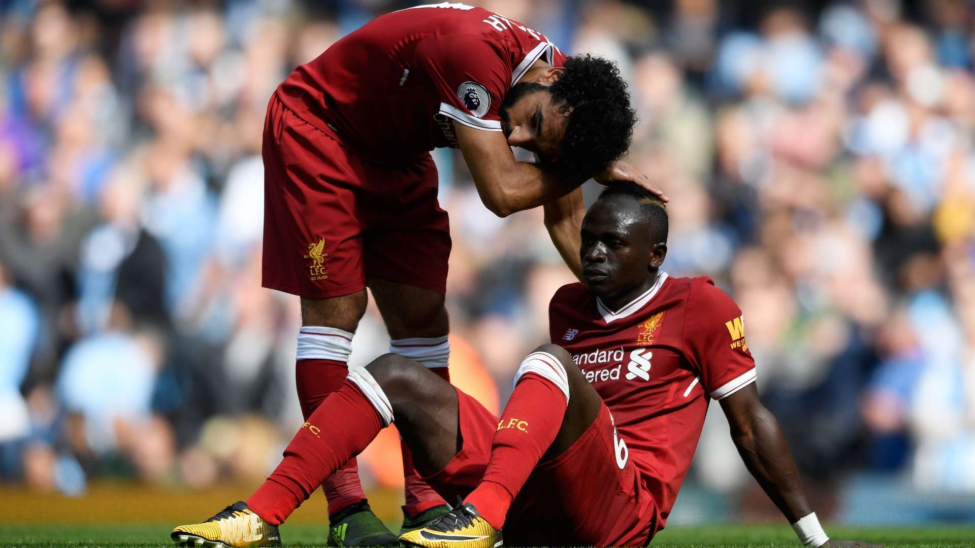 Mohamed Salah and Sadio Mane - Manchester City vs Liverpool 2017-18