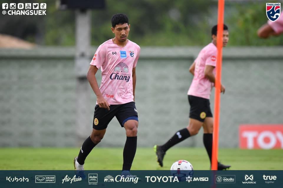 วีระเทพ ป้อมพันธุ์