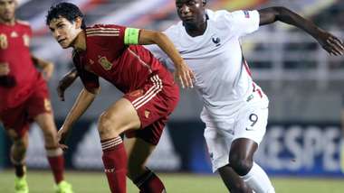 Jesus Vallejo Spain U19 2015