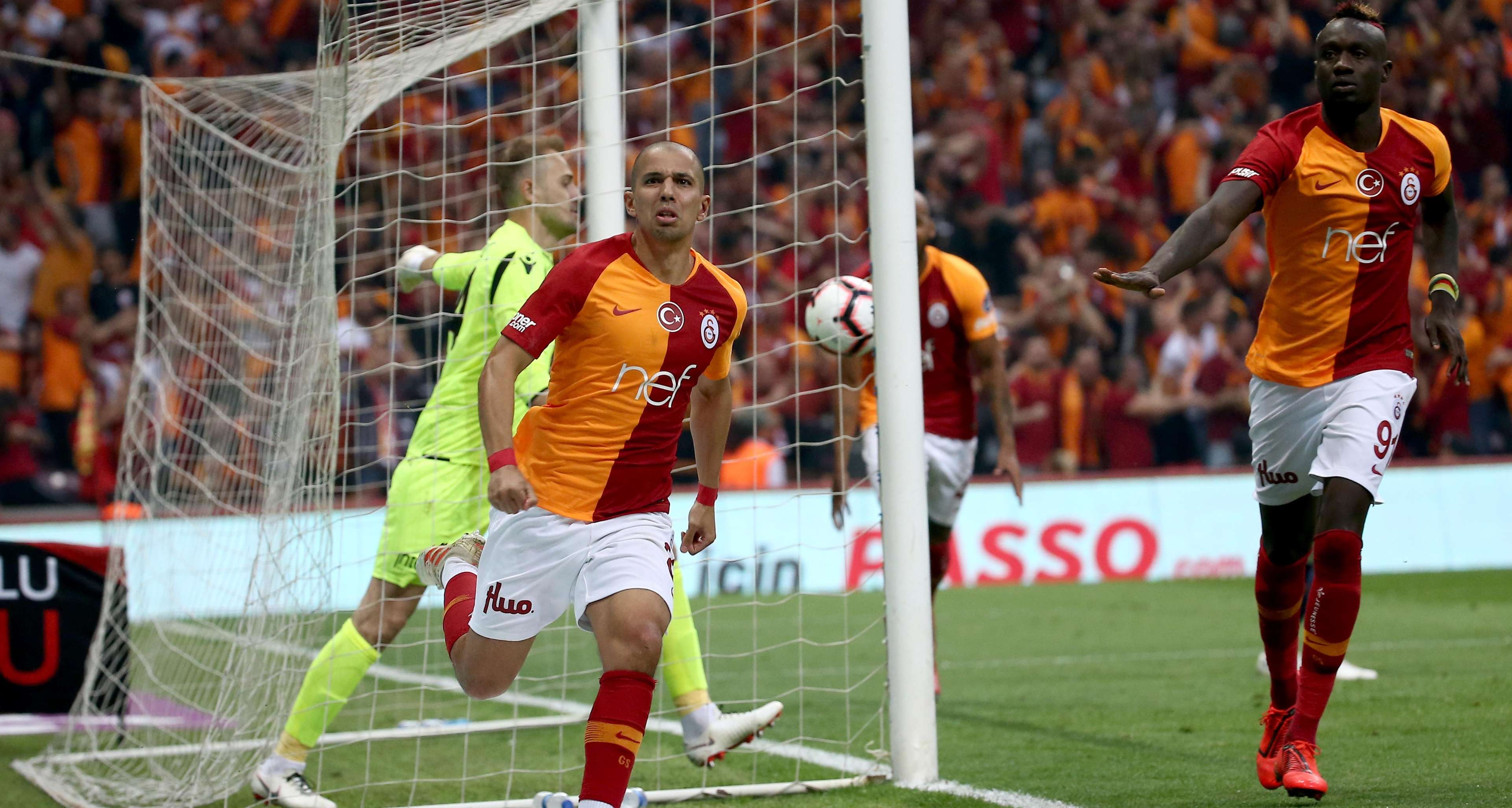 Sofiane Feghouli Galatasaray Basaksehir Turkish Super League 05/19/19