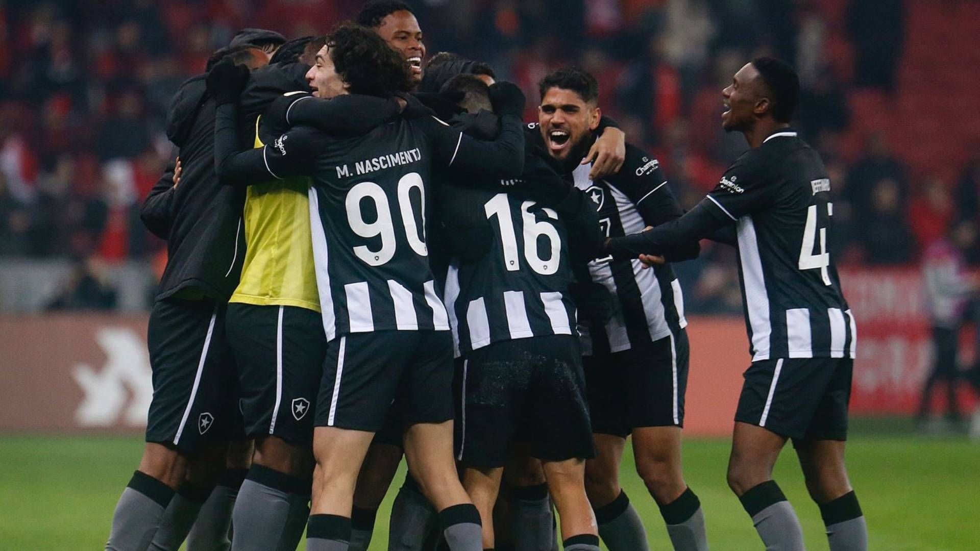 Brasileirão, Botafogo, comemora, 19/06/2022