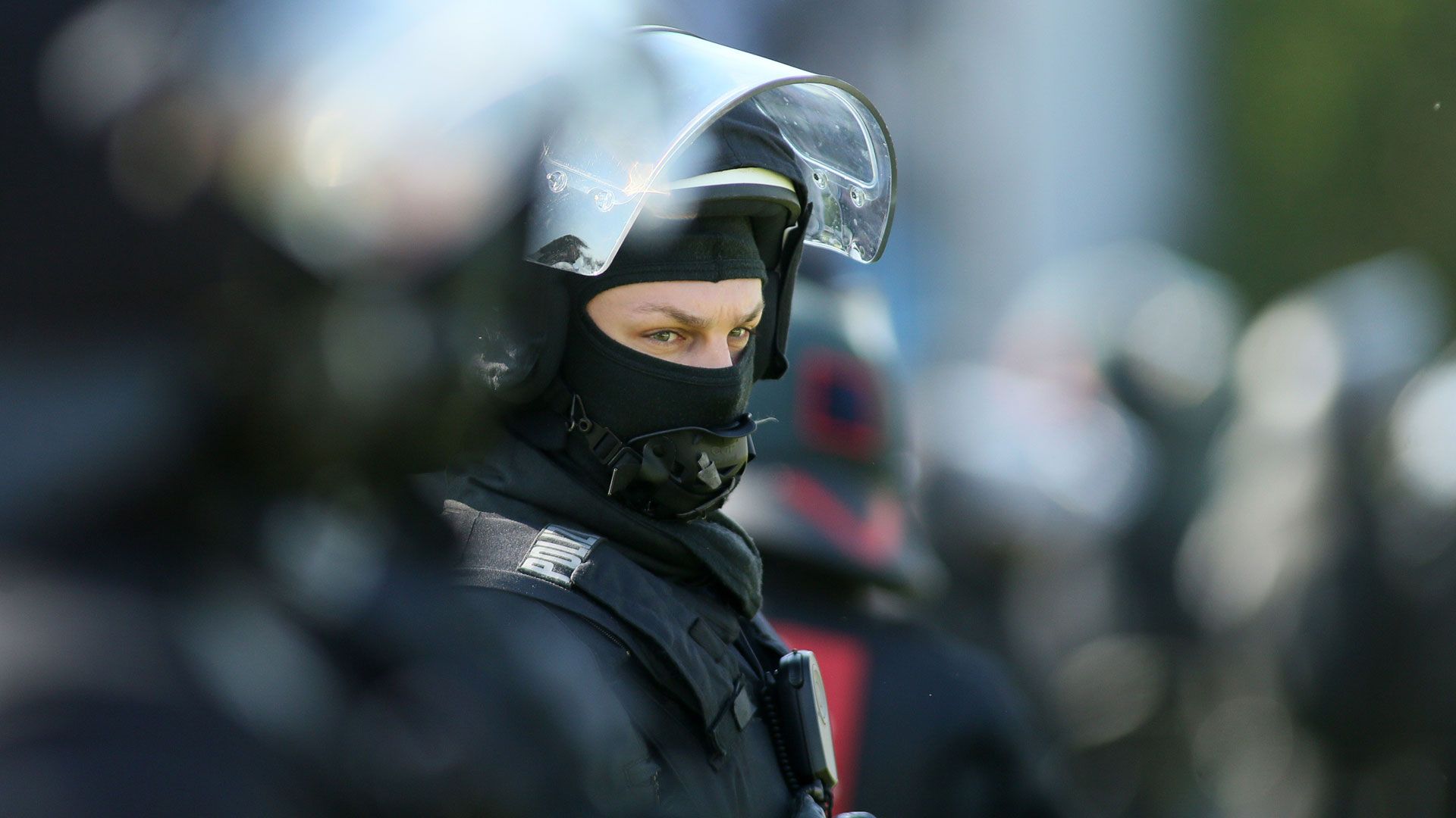 Polizei neutral deutschland stadion