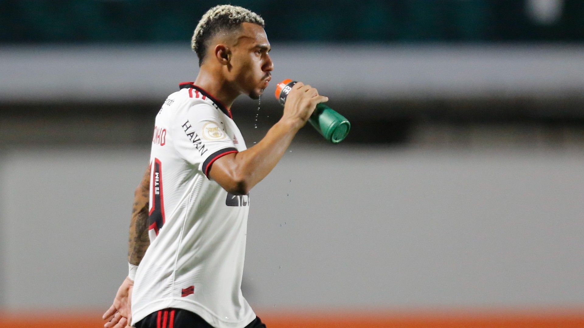 Matheuzinho Flamengo Brasileirão 2022