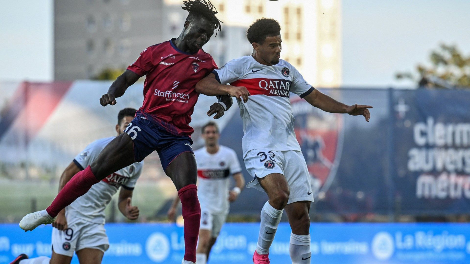 Warren Zaire-Emery PSG 2023-24