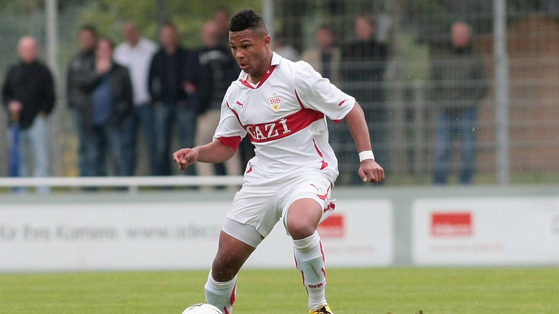 GER ONLY Serge Gnabry Stuttgart 2011