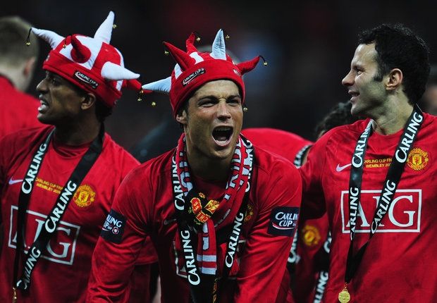 Luis Nani Cristiano Ronaldo Ryan Giggs Manchester United 2009 Wembley