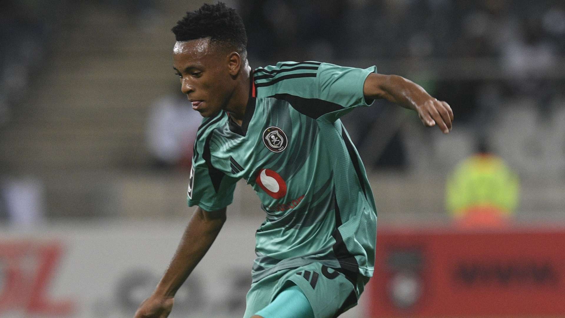 Relebohile Mofokeng, Orlando Pirates