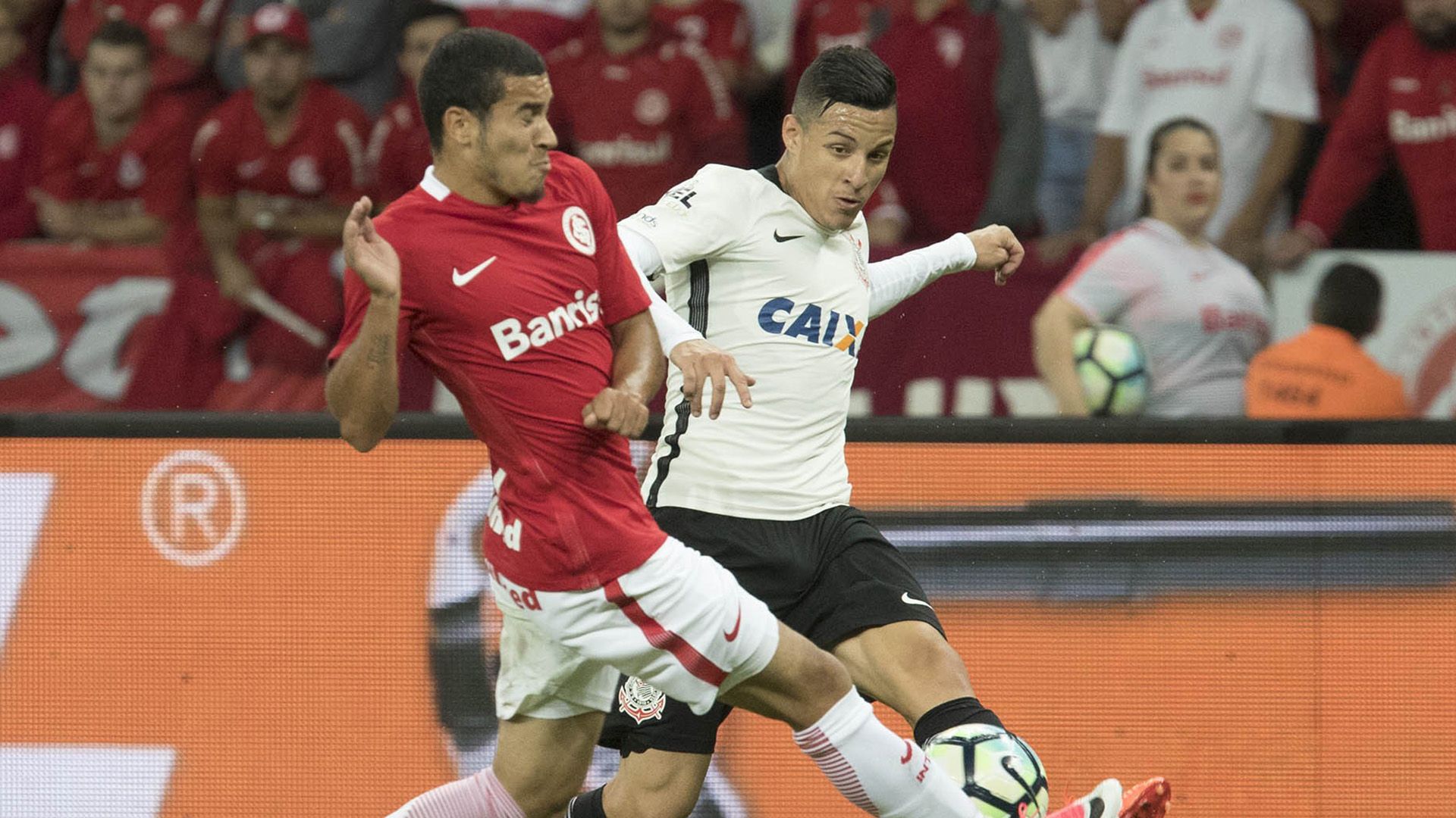 Arana Willian Internacional Corinthians Copa do Brasil 12042017