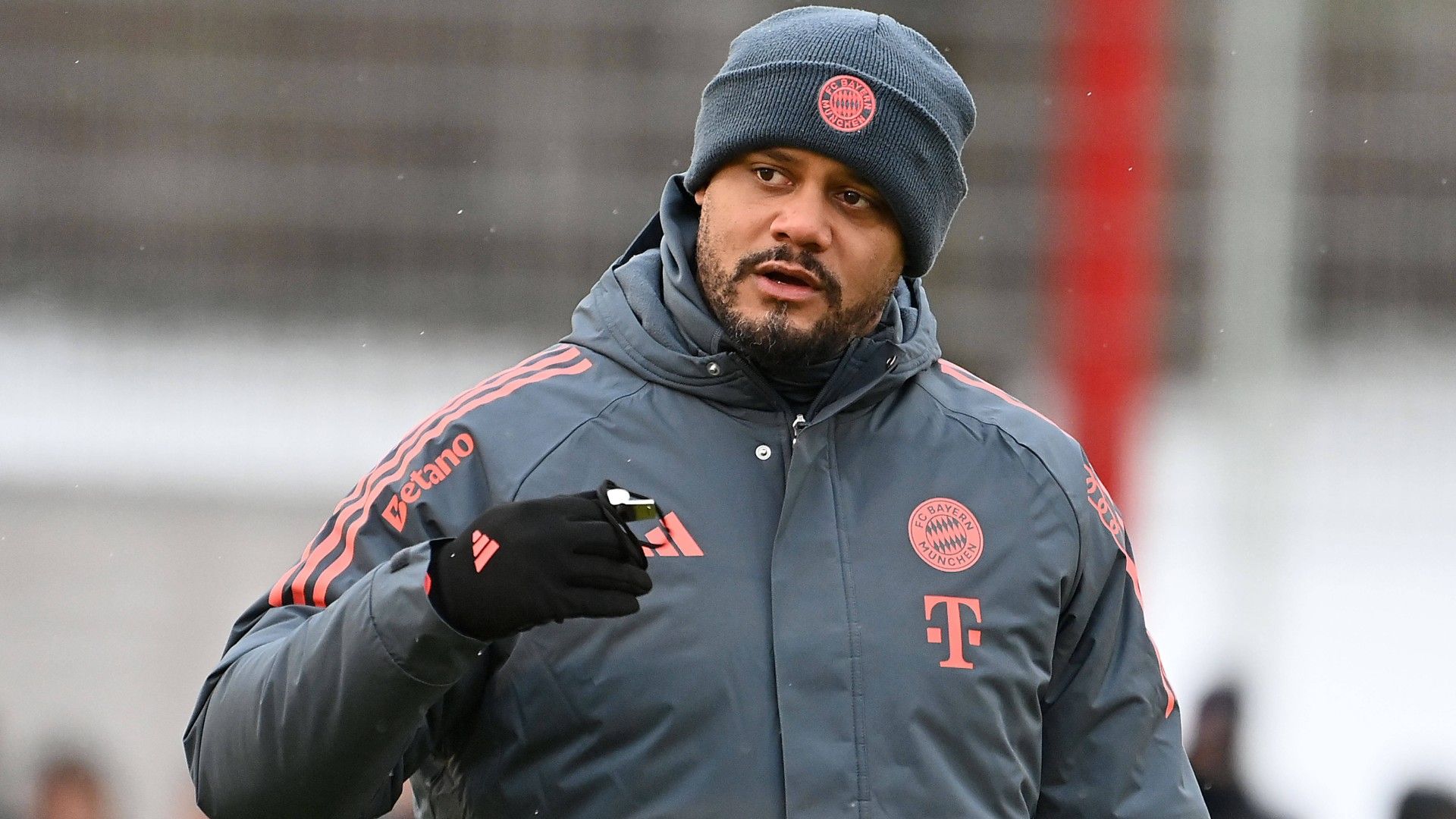 VINCENT KOMPANY BAYERN MÜNCHEN 