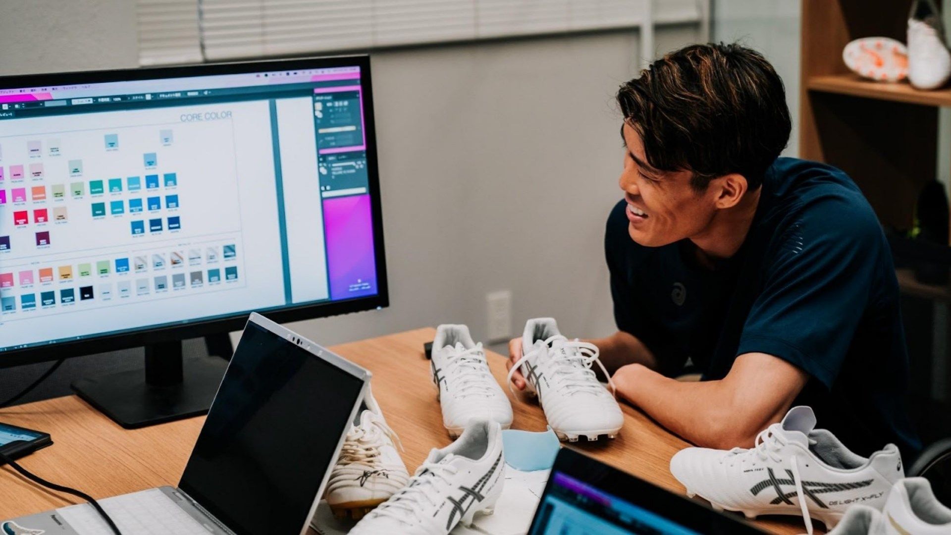 Takehiro Tomiyasu ASICS