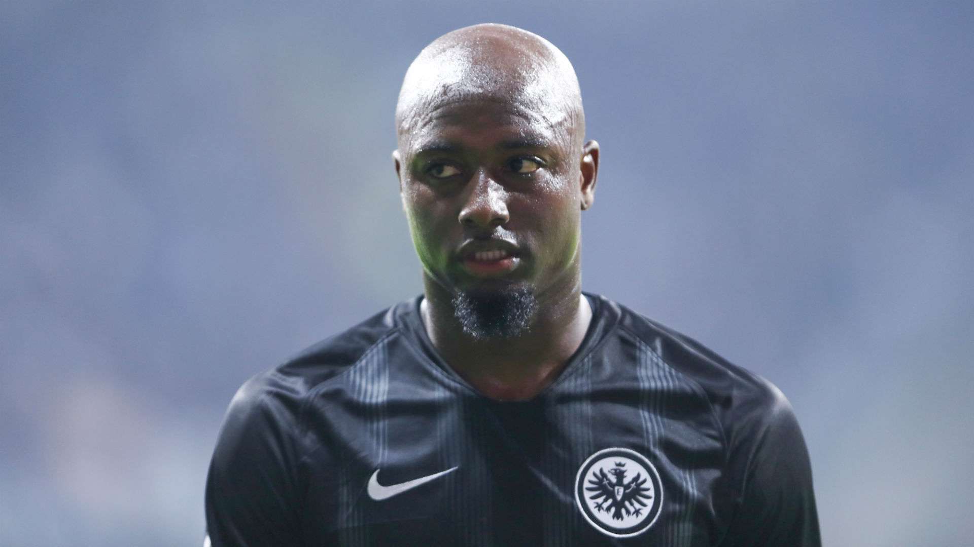 Jetro Willems Eintracht Frankfurt 2019