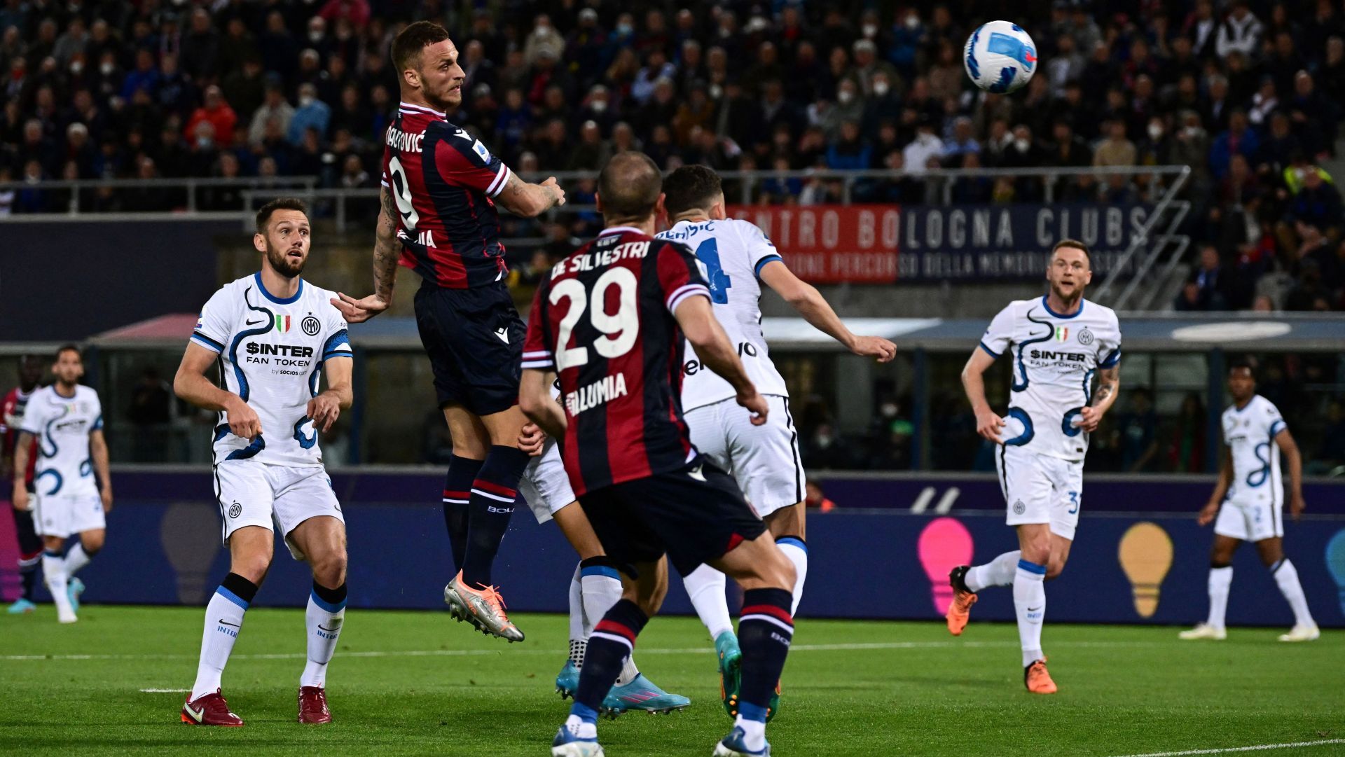 Arnautovic Bologna Inter 2021 2022