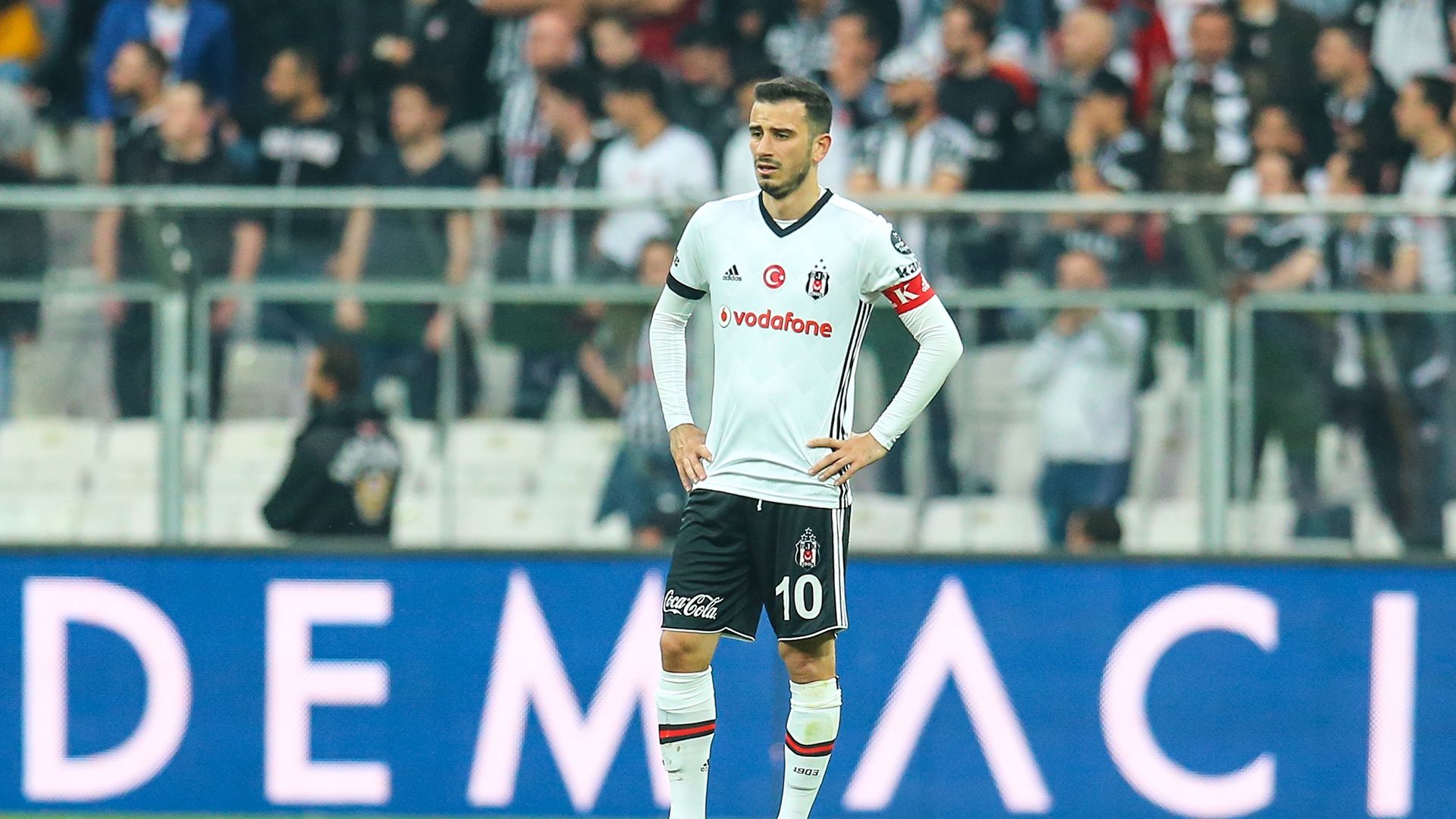 Besiktas Yeni Malatyaspor 04222018