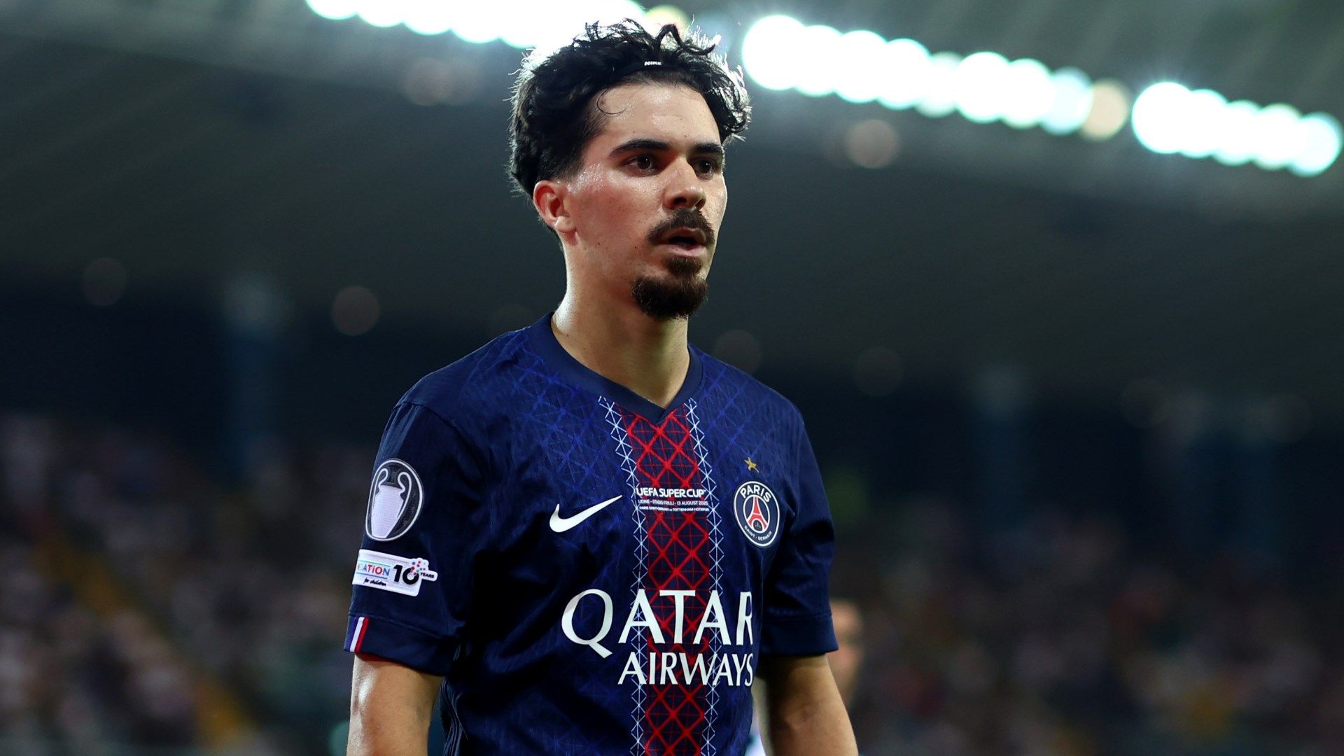 'Phenomenon' Vitinha compared to Barcelona and Spain legend