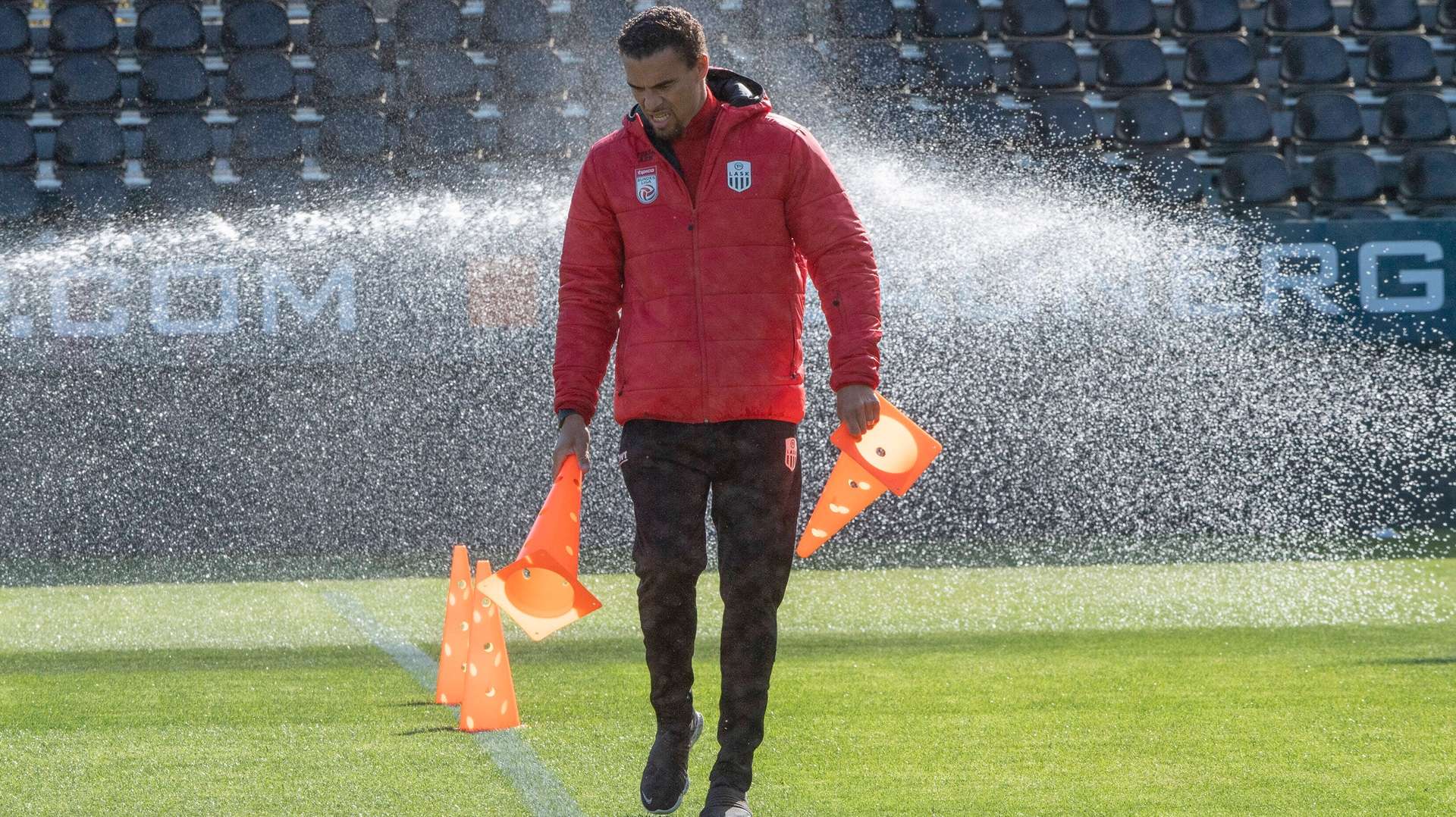 ONLY GERMANY Valerien Ismael LASK training 2020