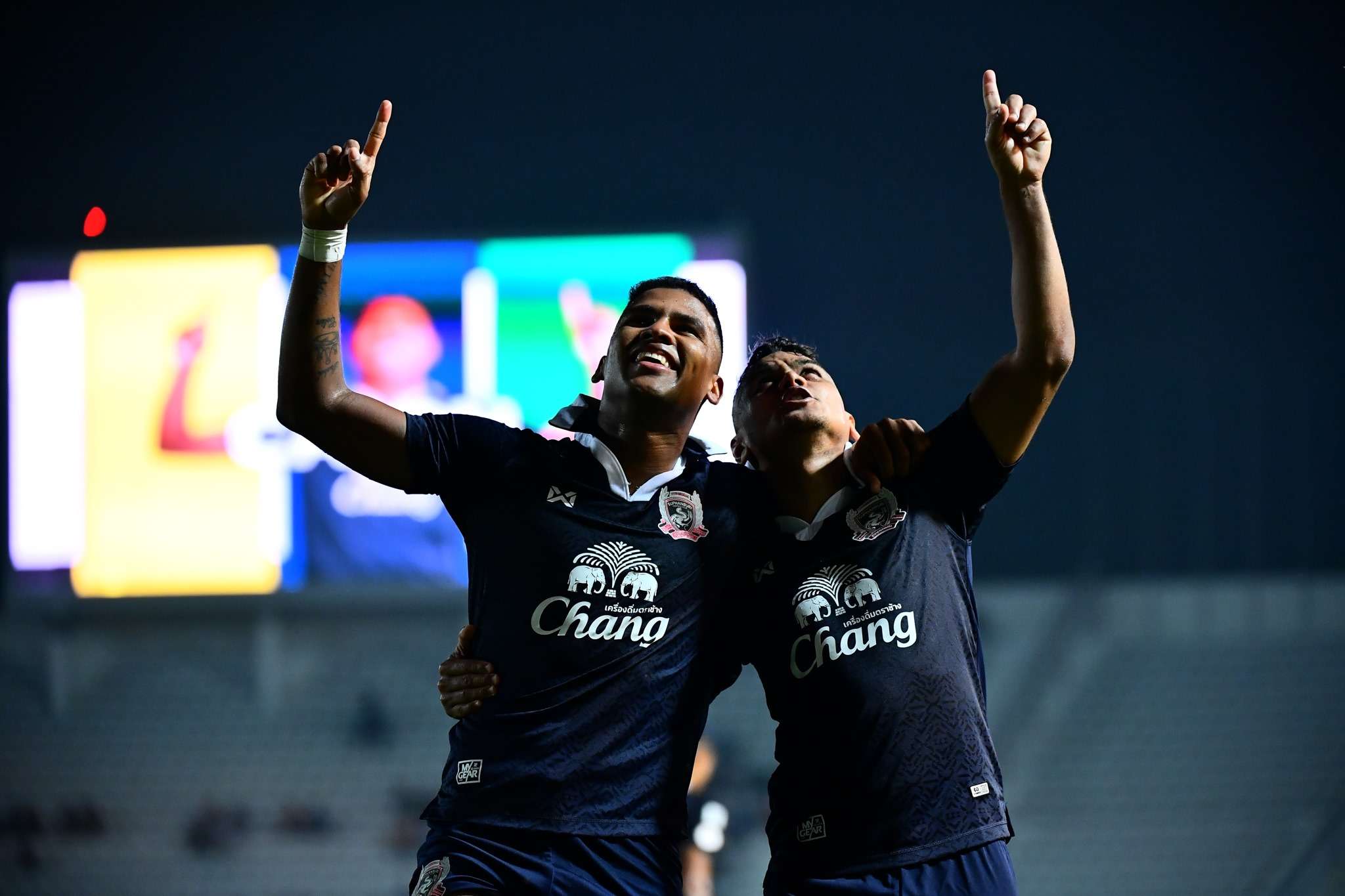 สุพรรณบุรี - สิงห์ เชียงราย