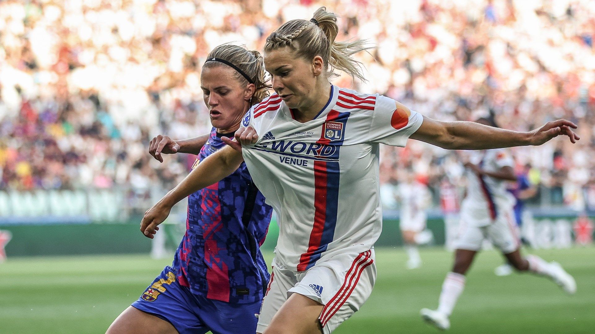 Irene Paredes Ada Hegerberg Barcelona Lyon 2021-22