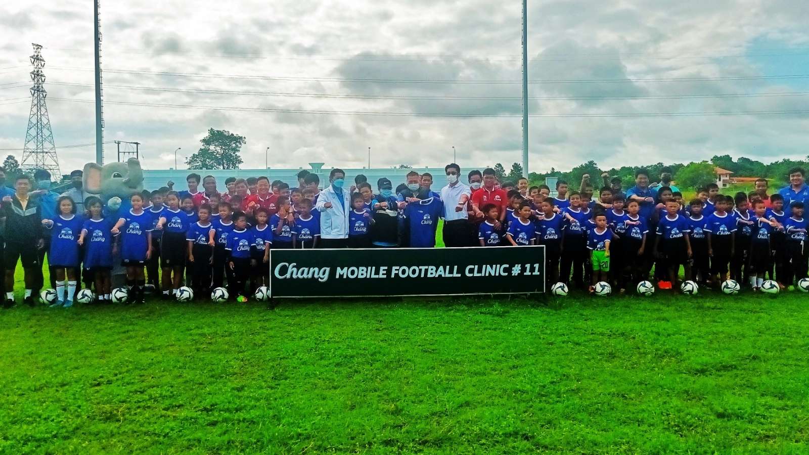 ช้าง โมบาย ฟุตบอล คลินิก