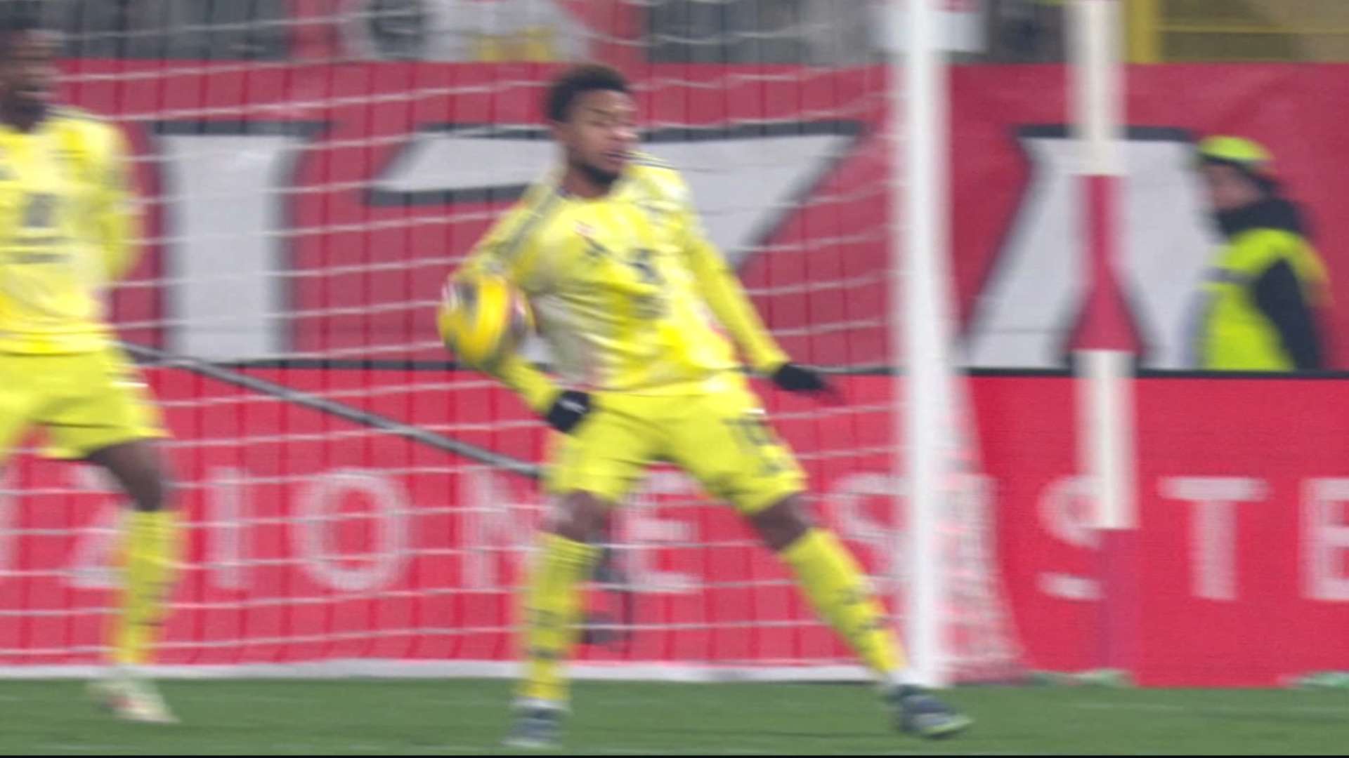 McKennie Monza Juventus Open VAR