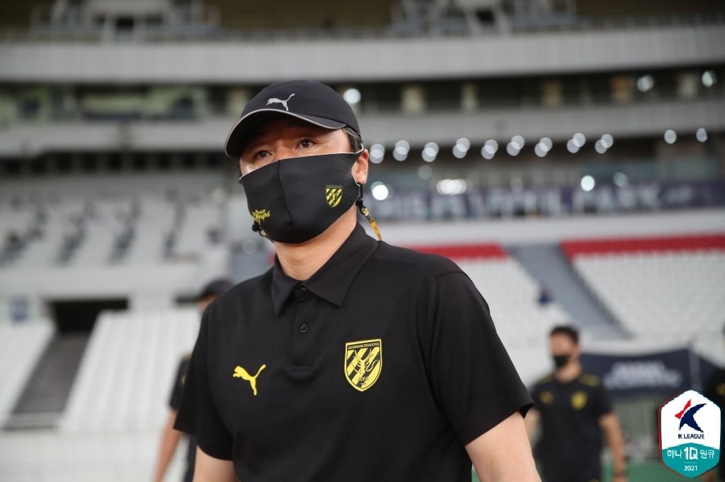 전남 전경준 감독