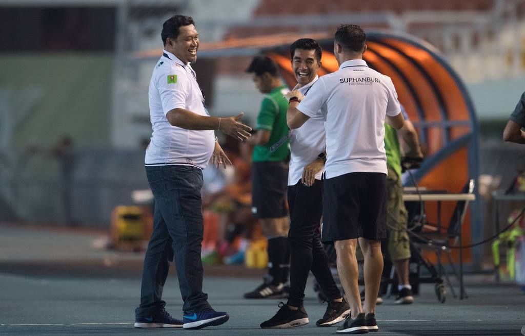 วรวุธ ศรีมะฆะ, รังสรรค์ วิวัฒน์ชัยโชค