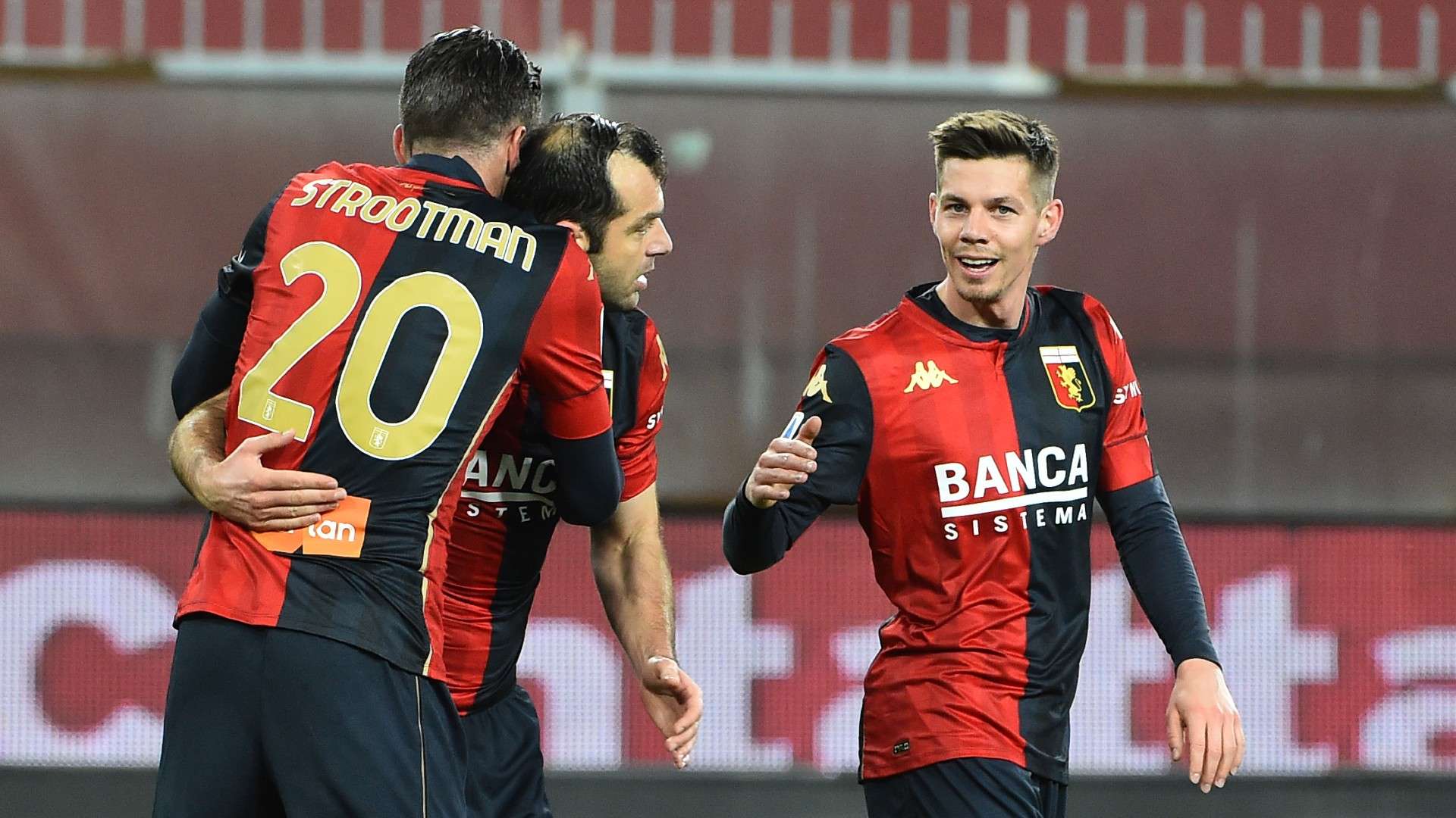 Goran Pandev Genoa celebrating