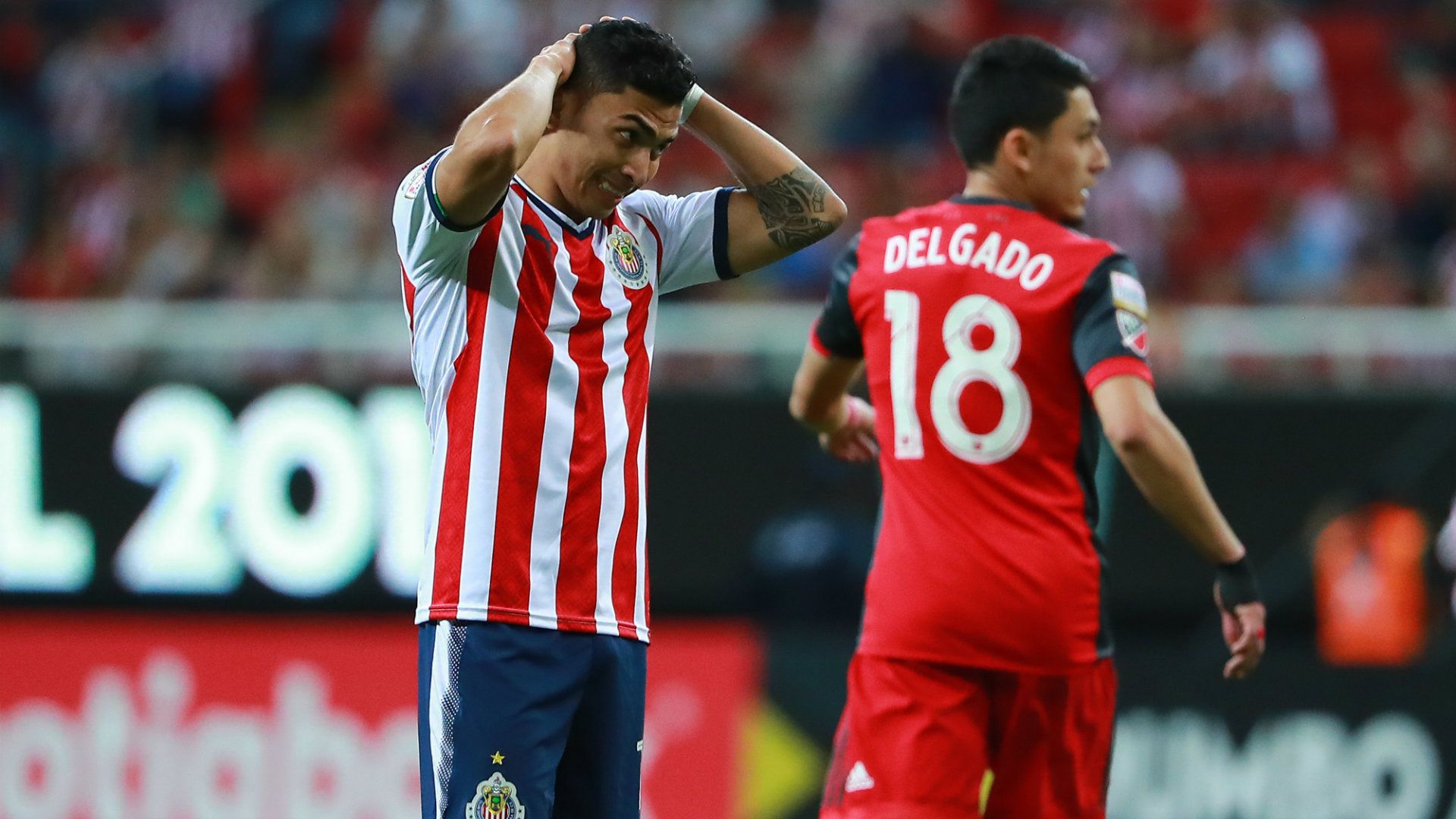 Orbelín Pineda Chivas Concacaf