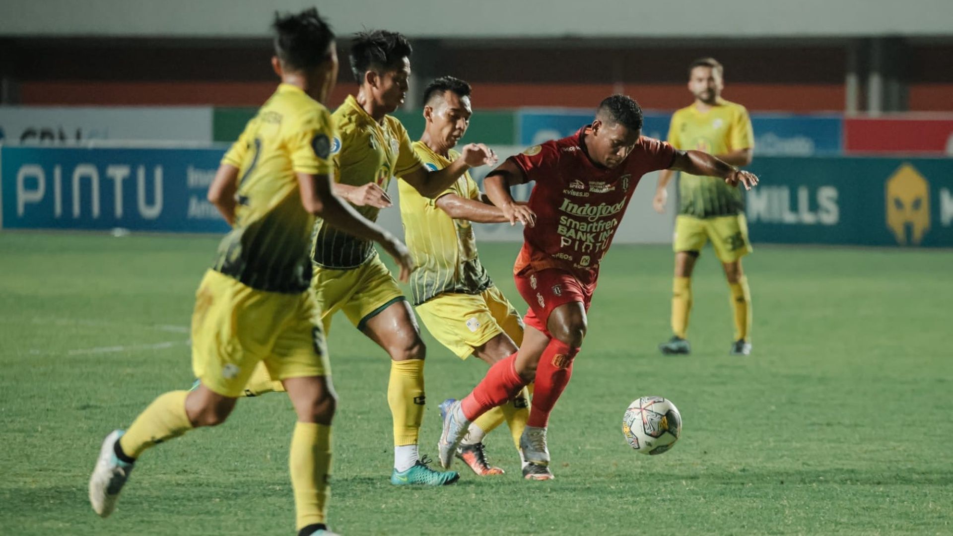 Bali United vs Barito Putera