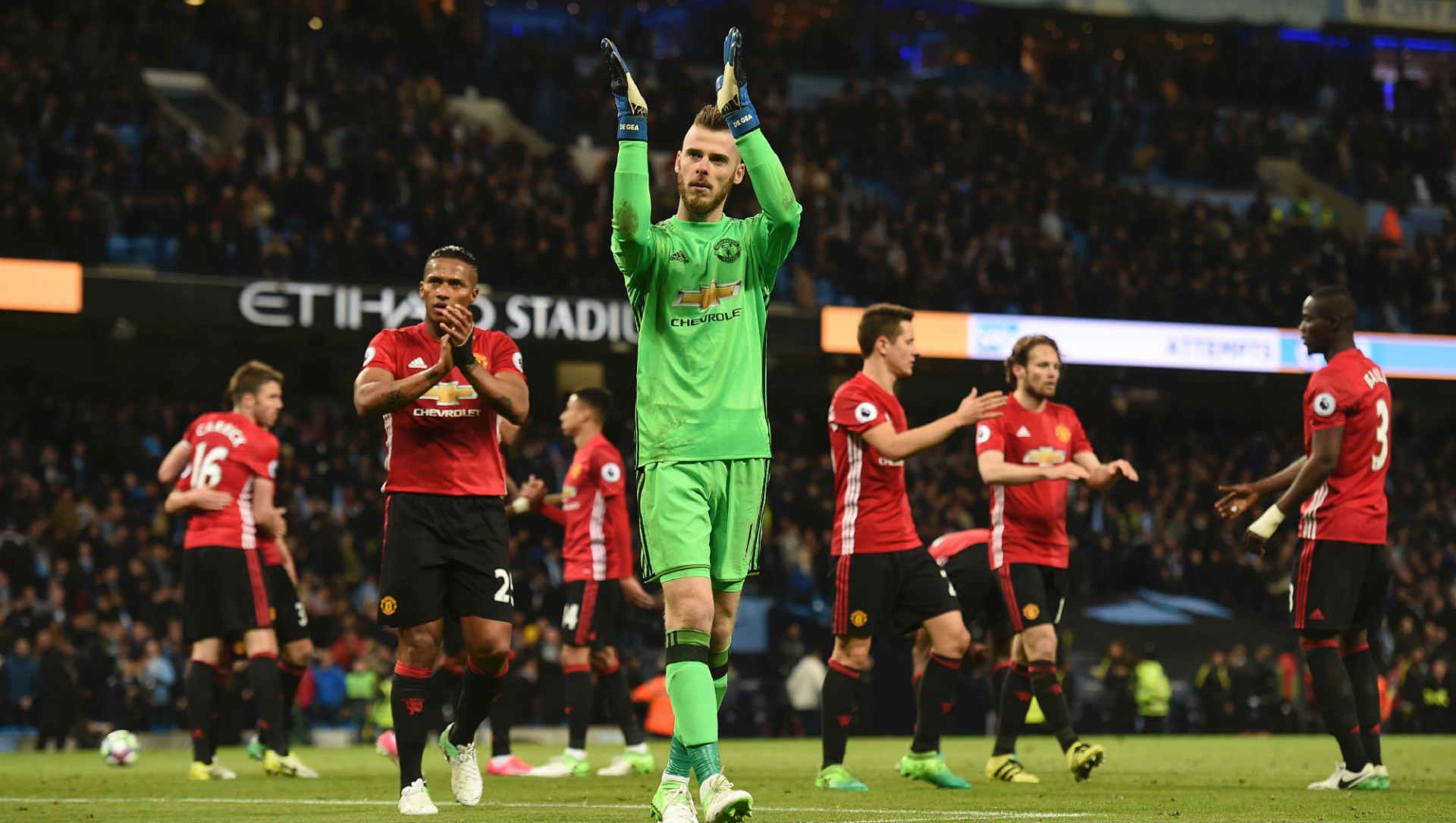 2017-04-28-manchester-united