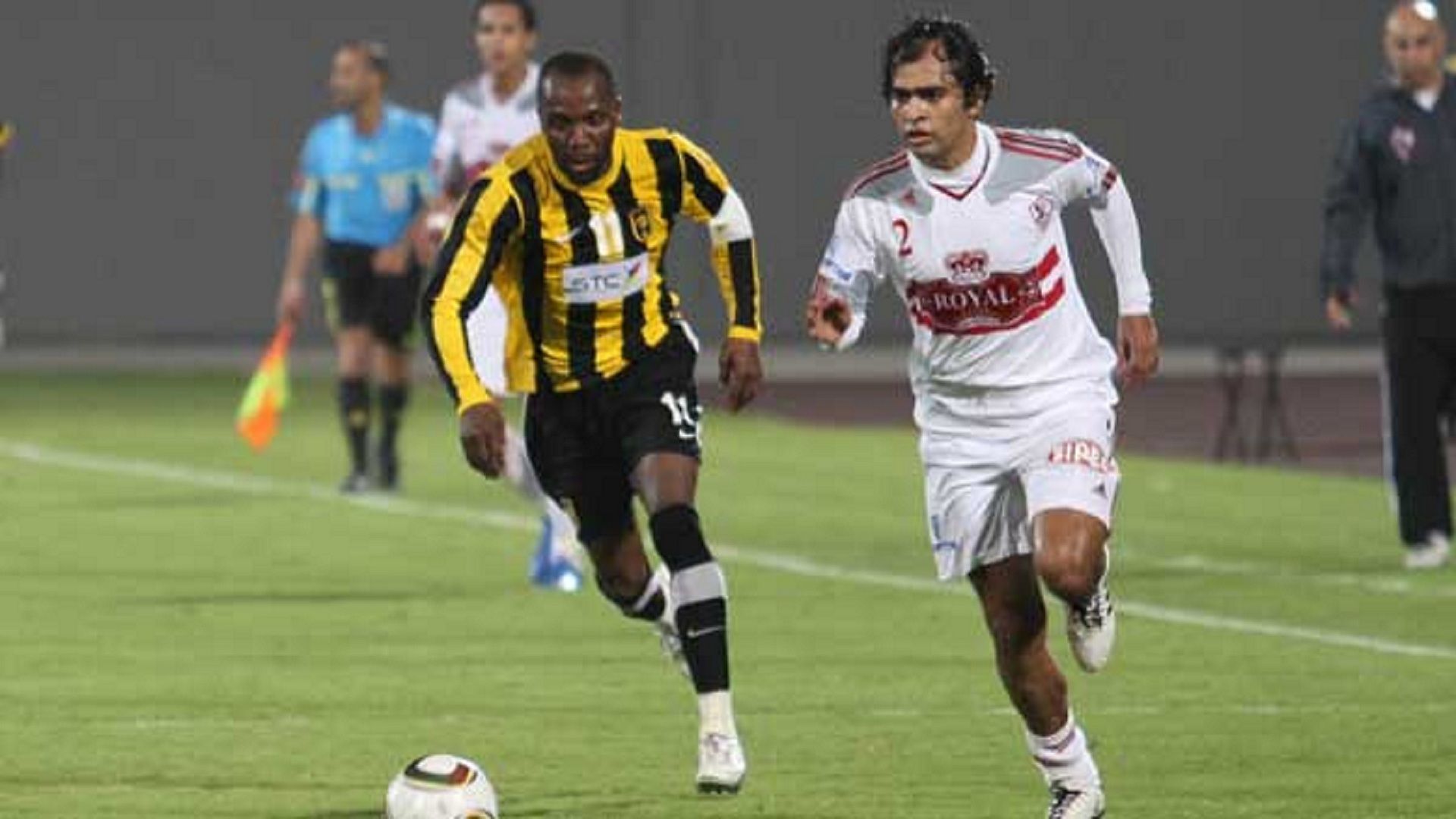 عمرو الصفتي