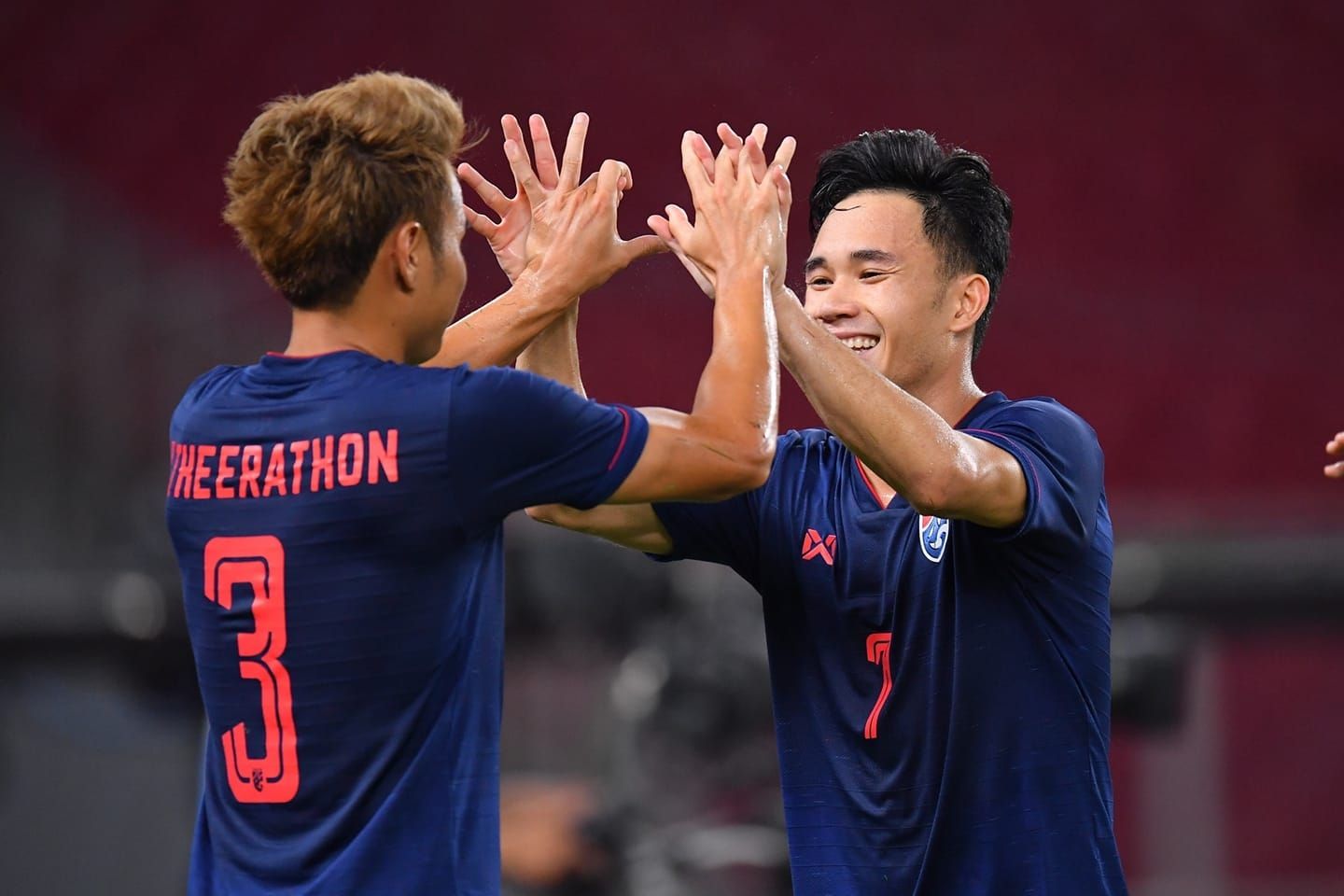 สุภโชค สารชาติ