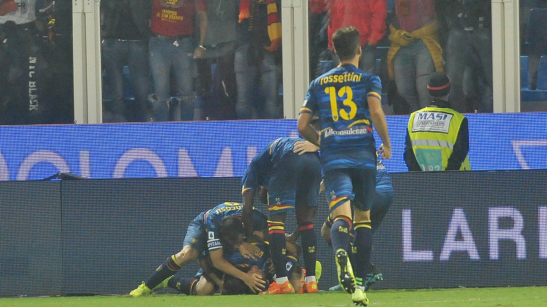 lecce spal 2019 celebration goal