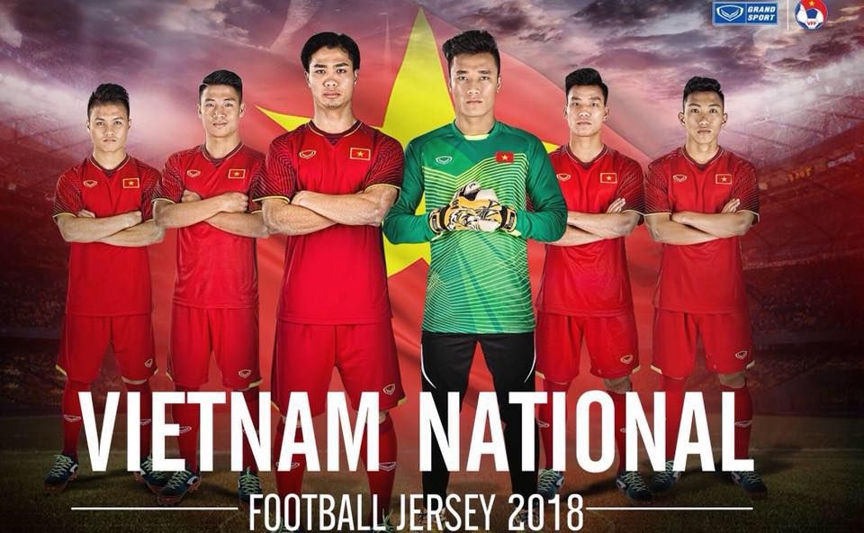 Áo đấu mới của ĐT Việt Nam