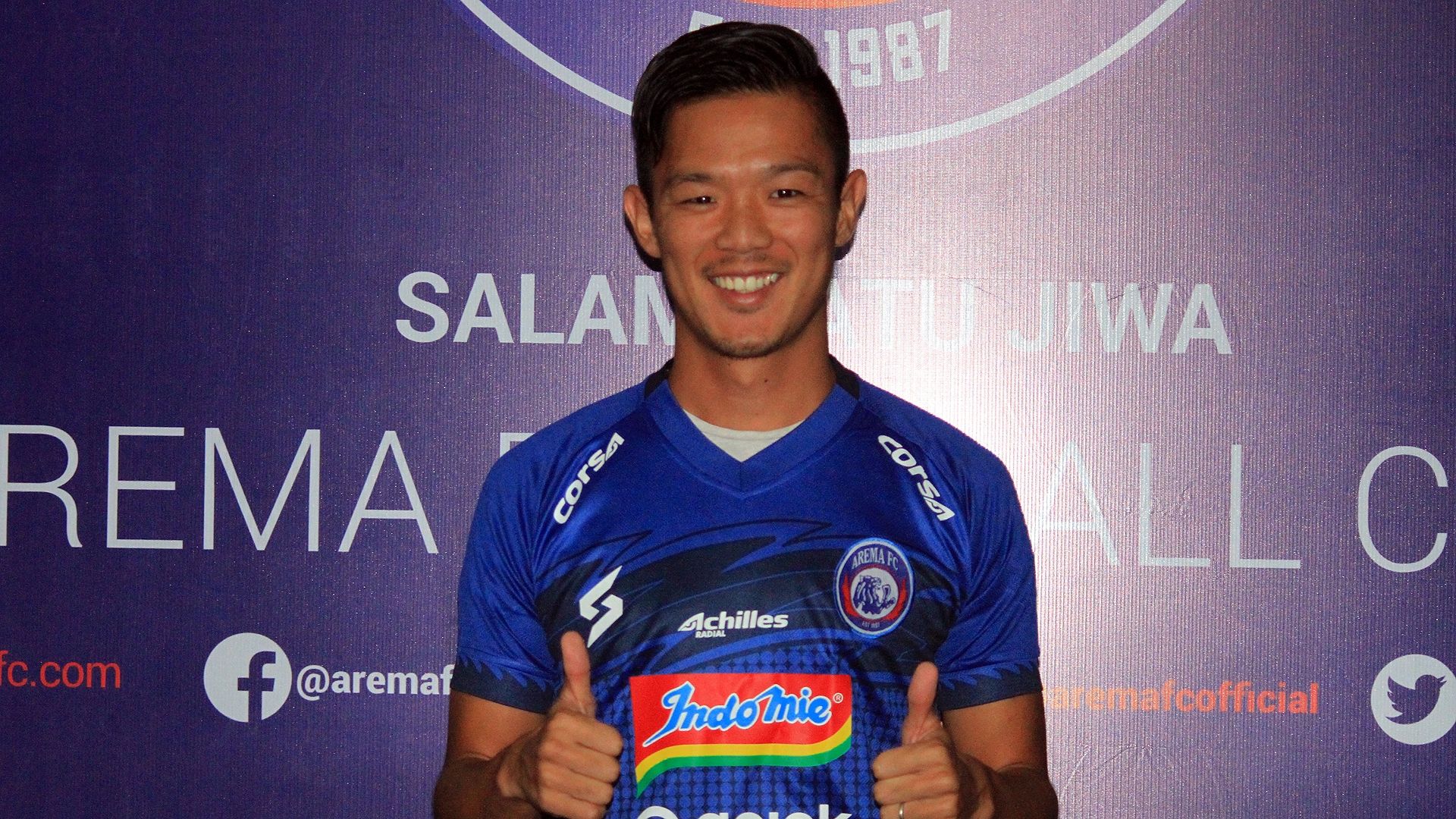 Takafumi Akahoshi - Arema FC