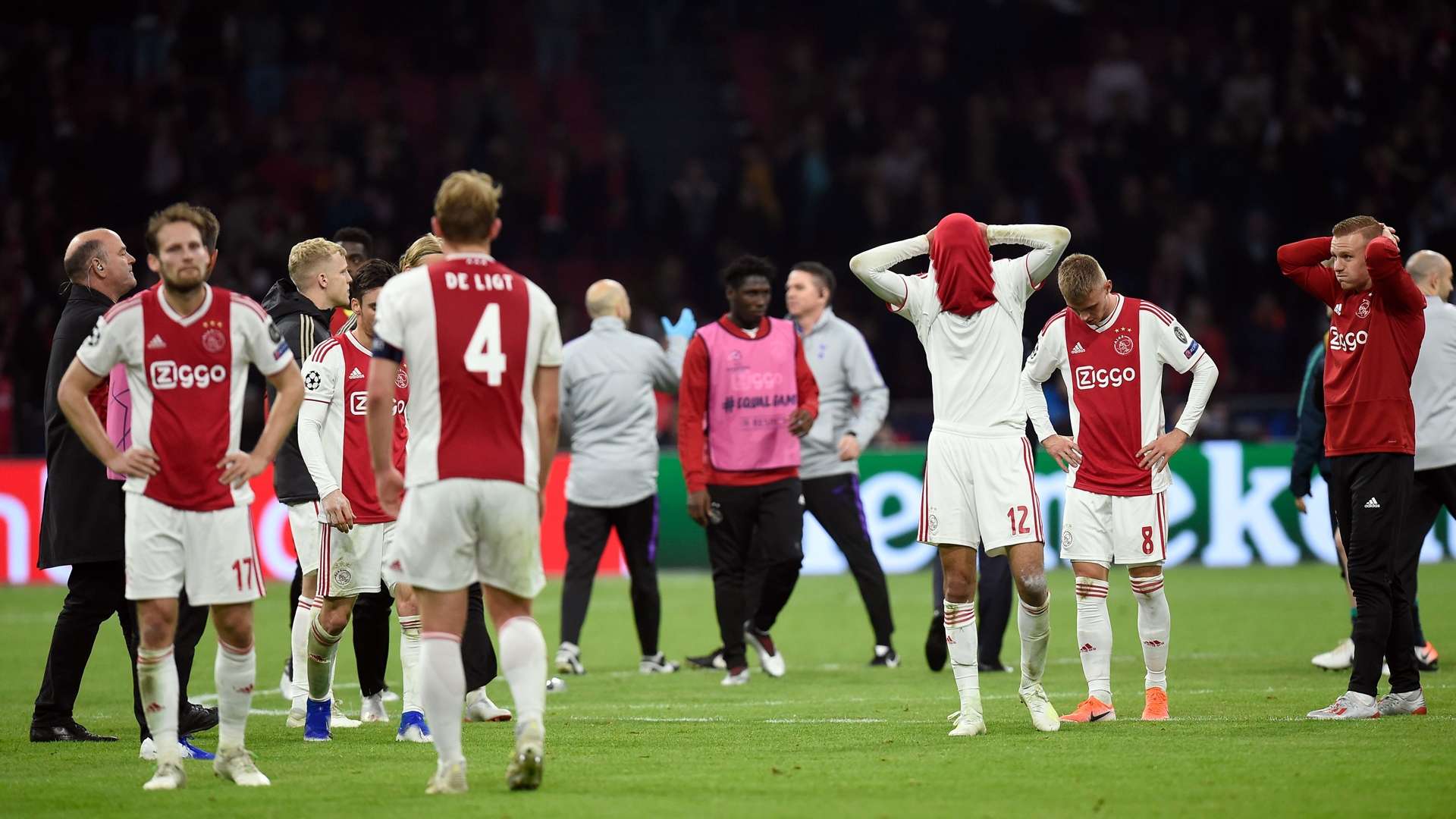 Ajax 08050219
