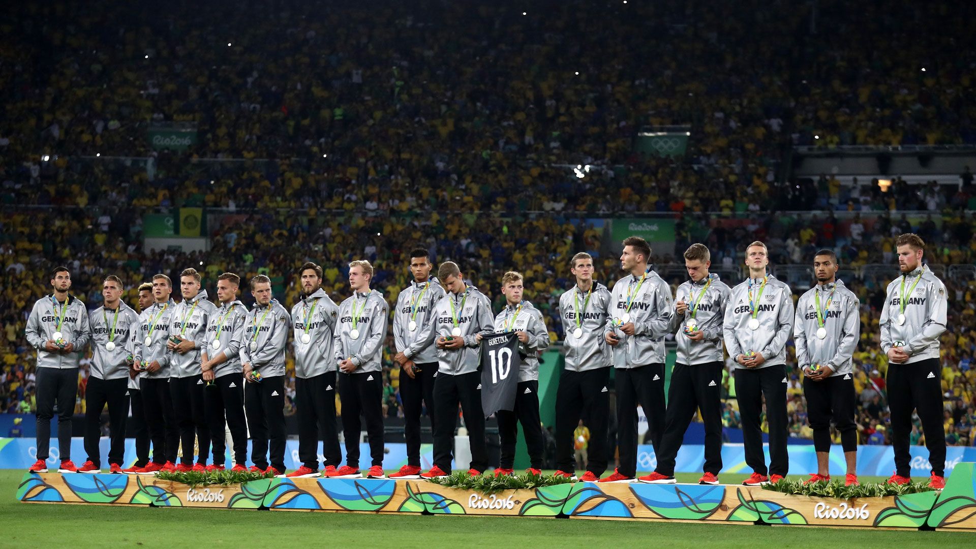 DFB-Olympia 08202016