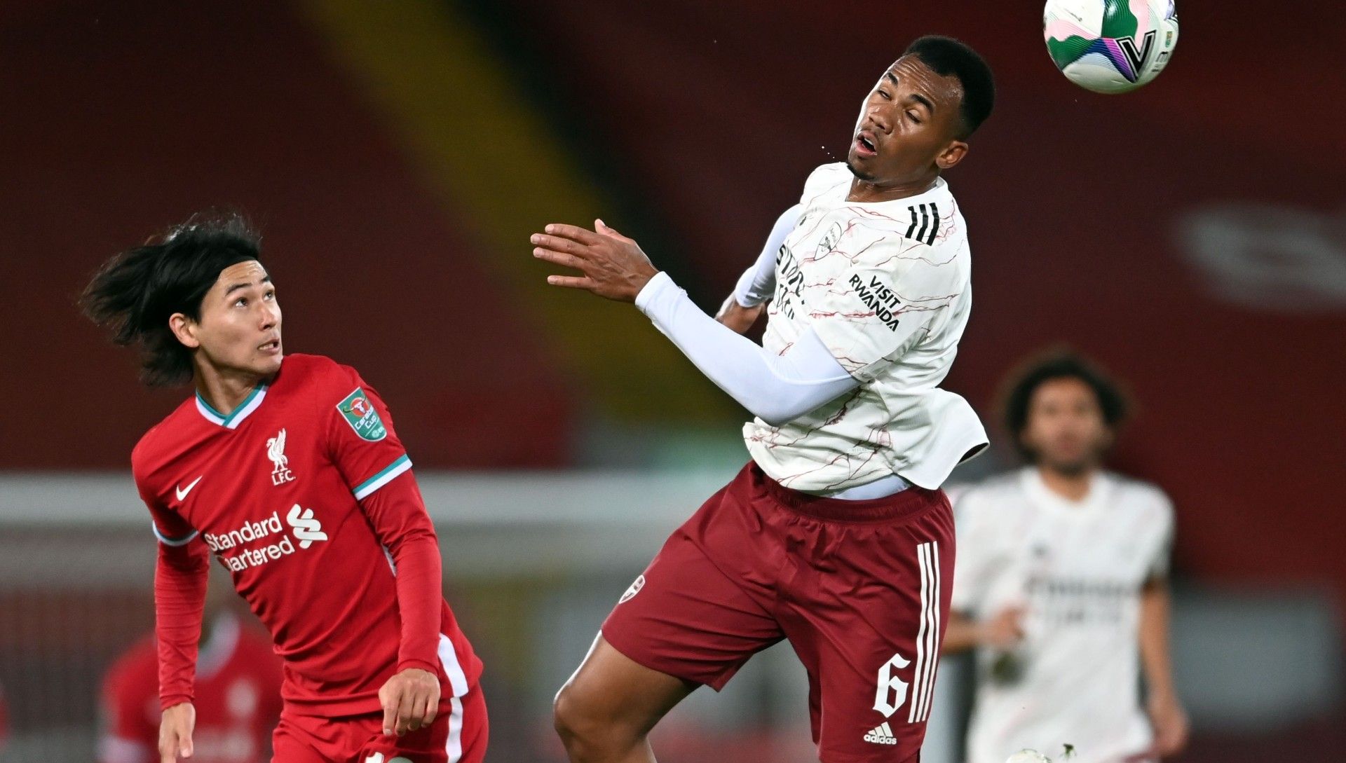 liverpool-arsenal-minamino-gabriel