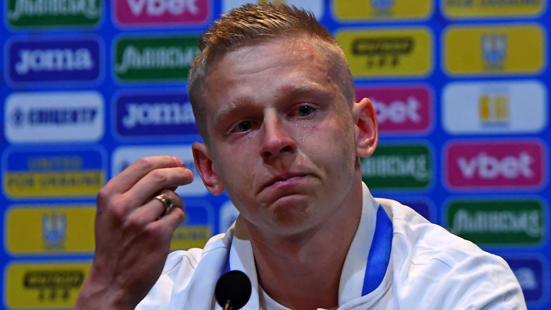 oleksandr zinchenko ukraine 2022