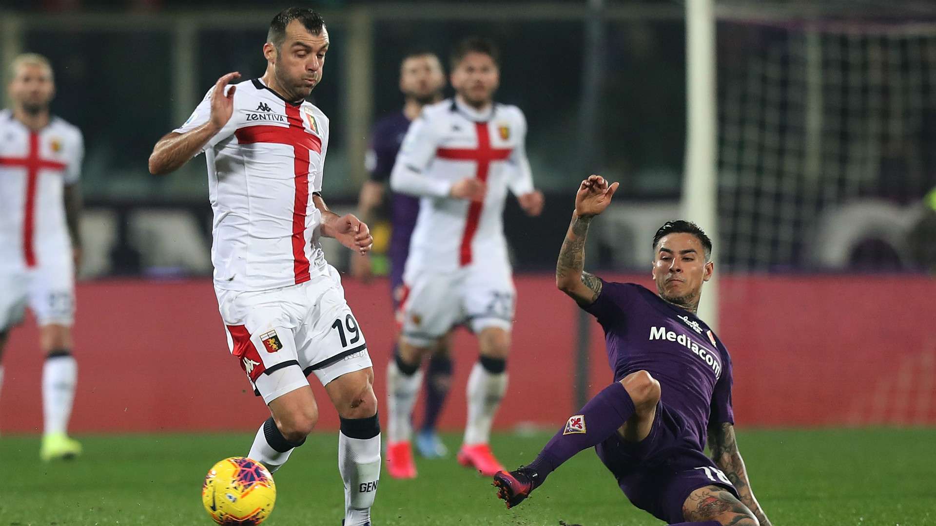 Pulgar Pandev Fiorentina Genoa