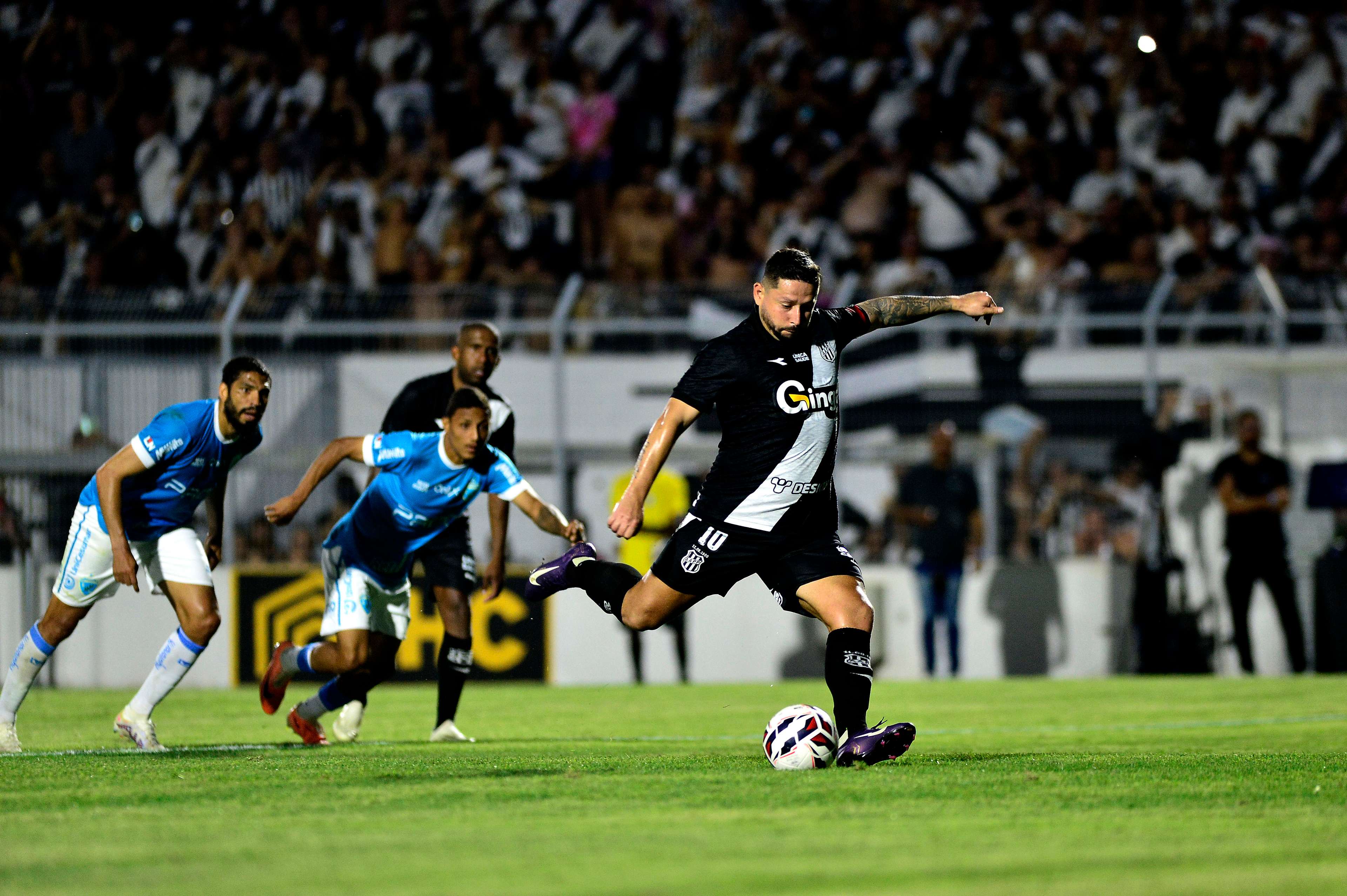 Elvis Ponte Preta Londrina final Série C 2025