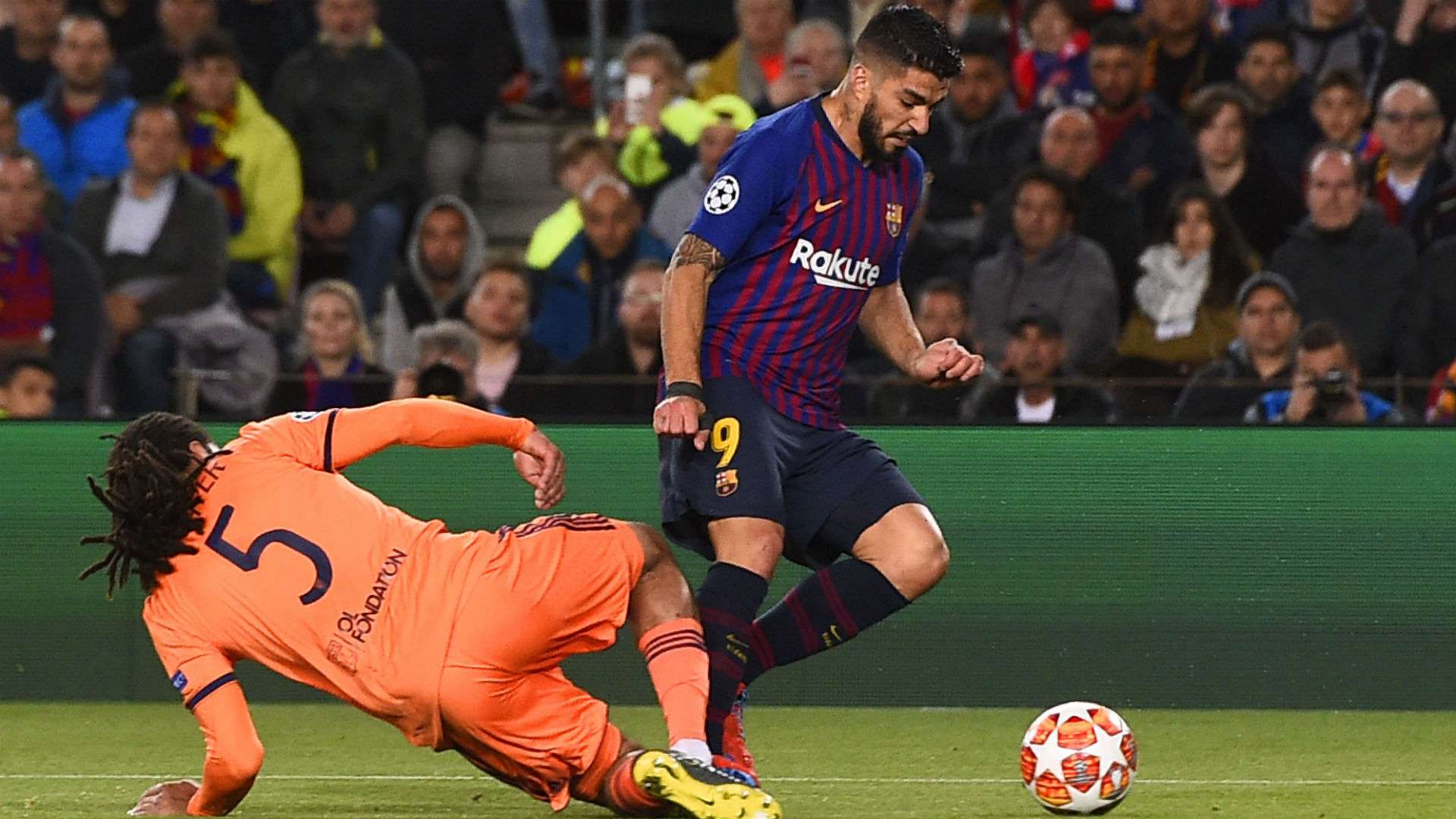 Jason Denayer Luis Suarez Barcelona Lyon Champions League 13032019
