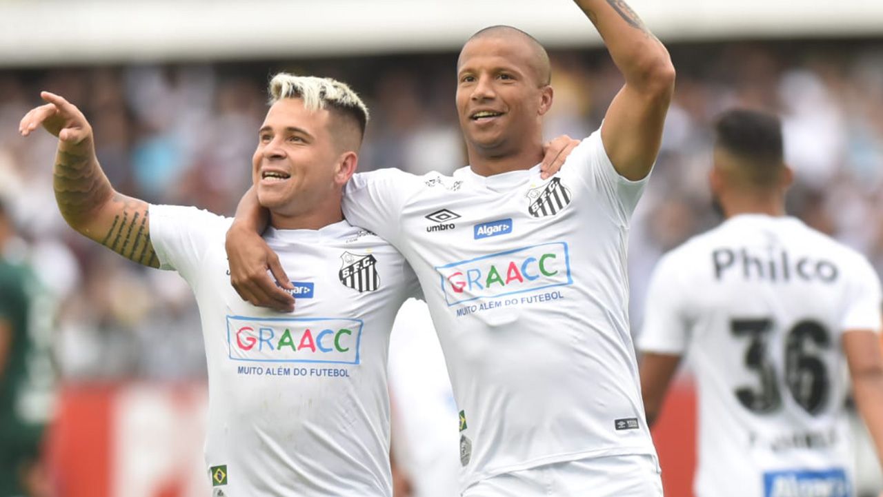 Soteldo Carlos Sanchez Santos Goiás Brasileirão Série A 04082019